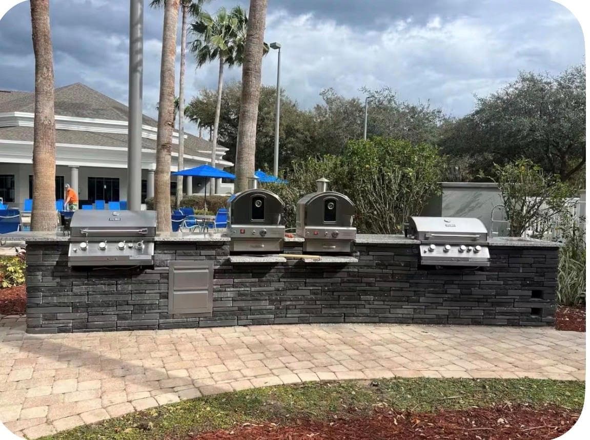 Condo - Hotel at 8303 PALM PKWY #318, ORLANDO, photo 11 of 33