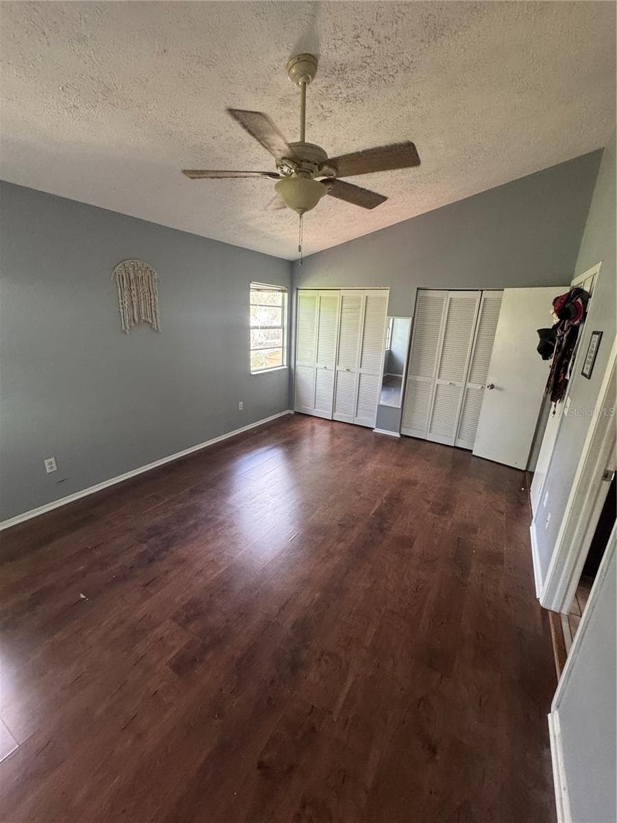 Townhouse at 9459 FOREST HILLS CIR, TAMPA, photo 24 of 32