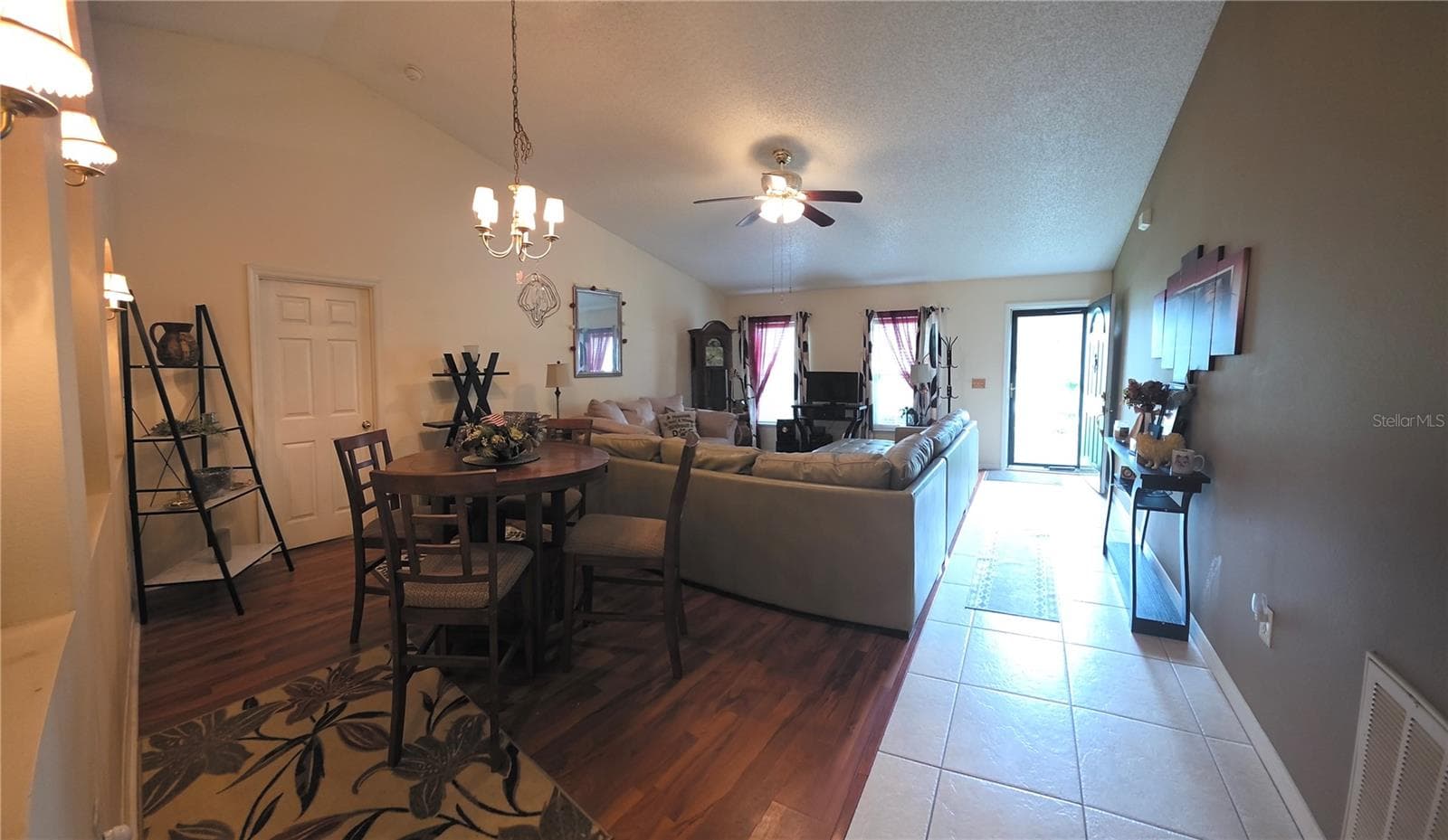 Dining -Living - 3154 SNOW DR, DELTONA