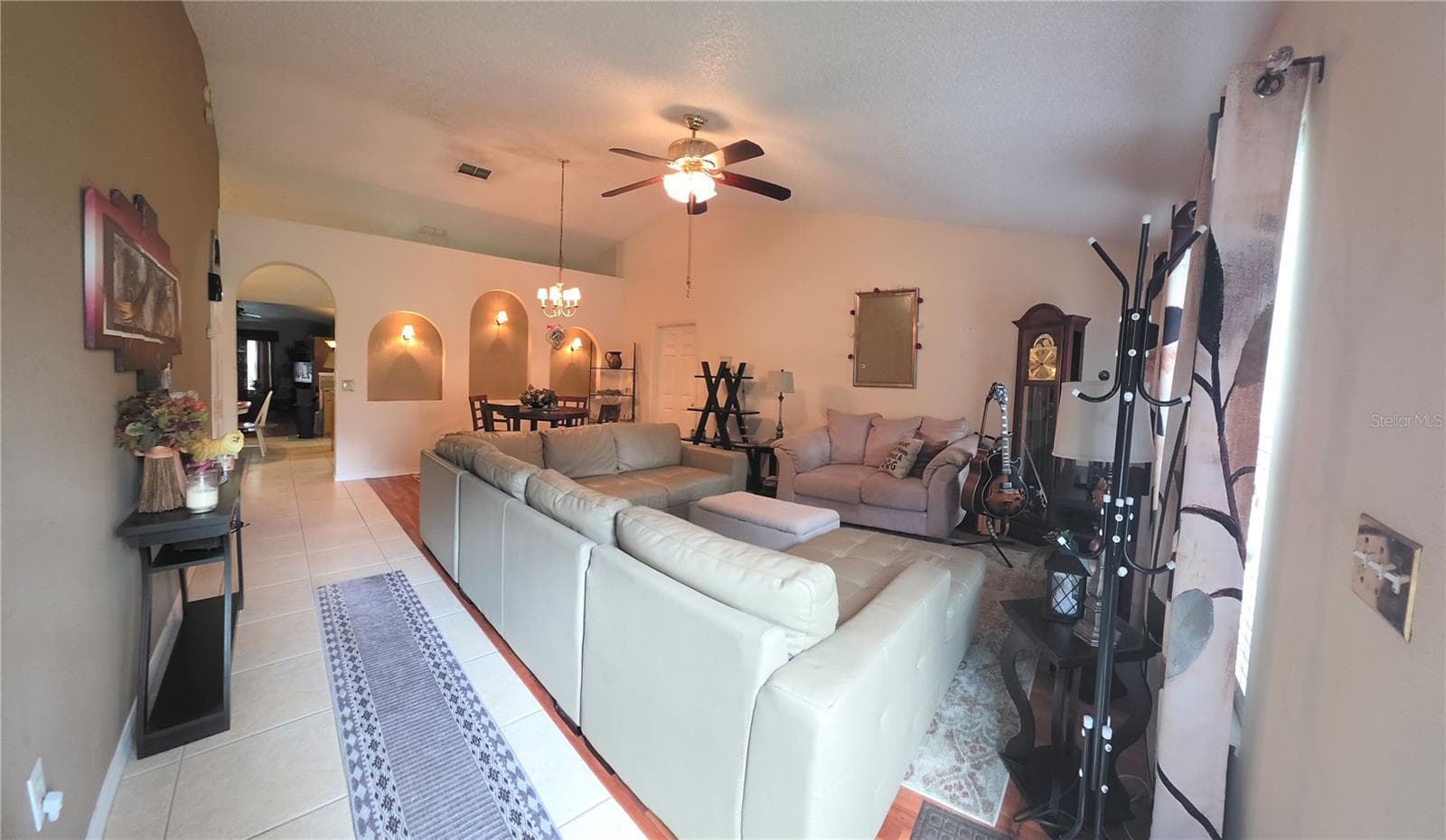 Entrance - 3154 SNOW DR, DELTONA