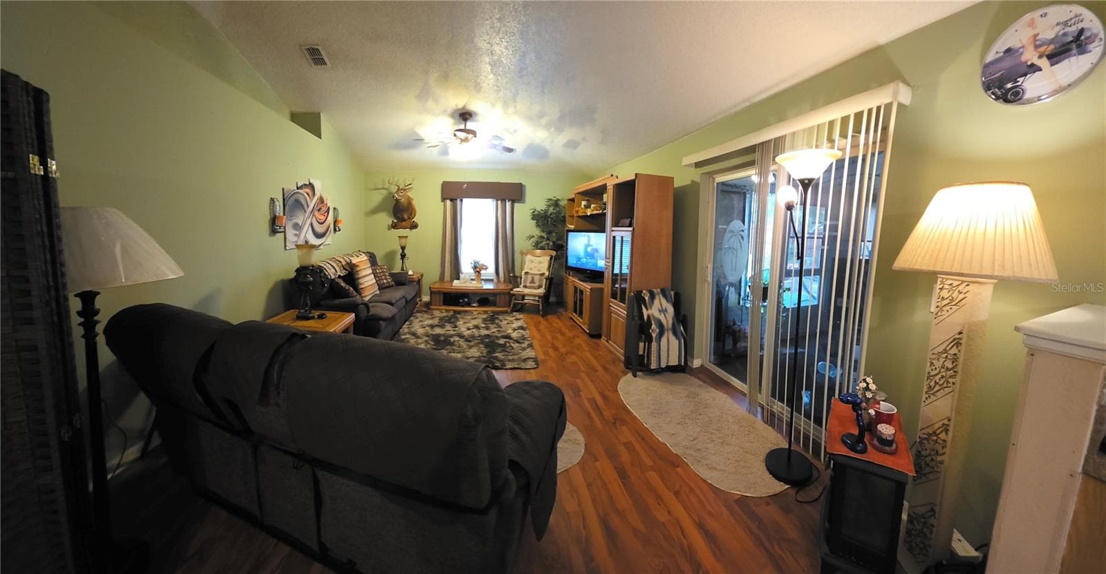 Family Room -Open to Kitchen - 3154 SNOW DR, DELTONA