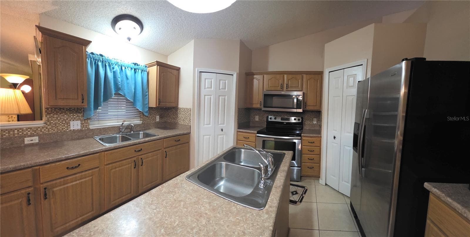 Kitchen Island - 3154 SNOW DR, DELTONA