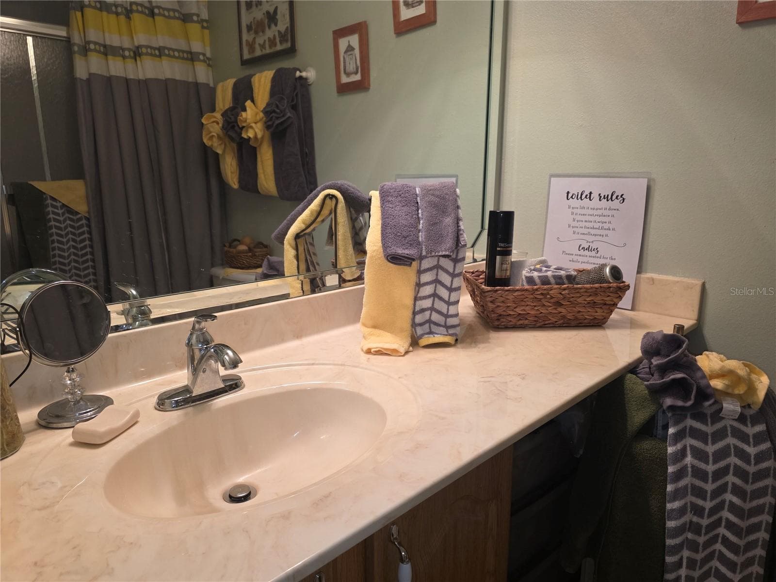 Second Bathroom - 3154 SNOW DR, DELTONA