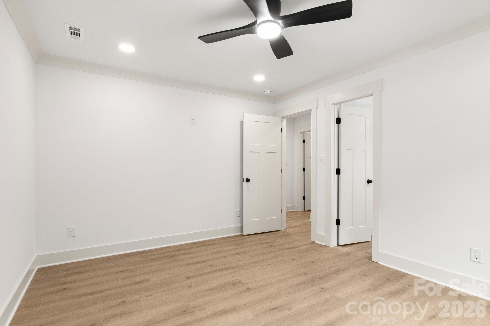 Primary bedroom - 137 McCorkle Street, York