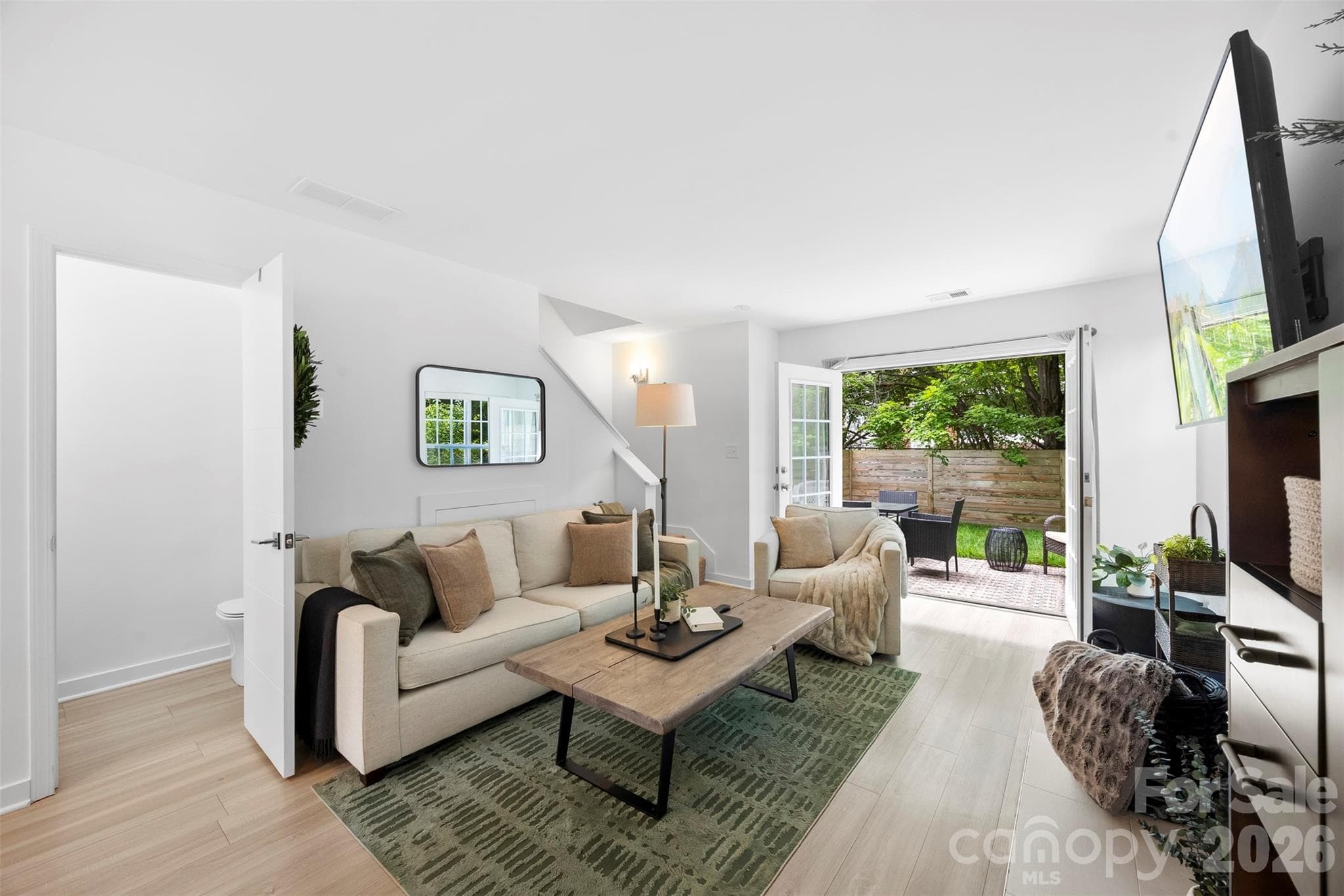 Townhouse at 1511 Briar Creek Road, Charlotte, photo 10 of 27