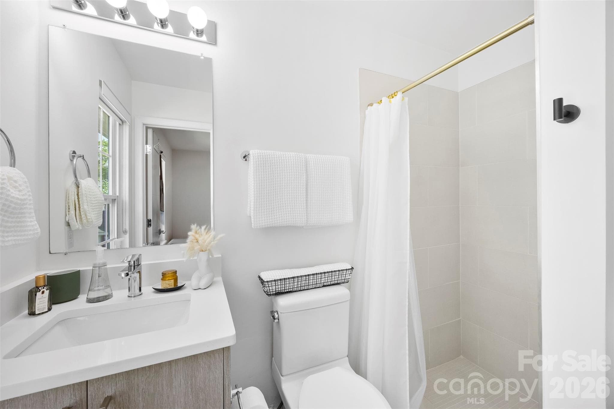 Townhouse at 1511 Briar Creek Road, Charlotte, photo 21 of 27