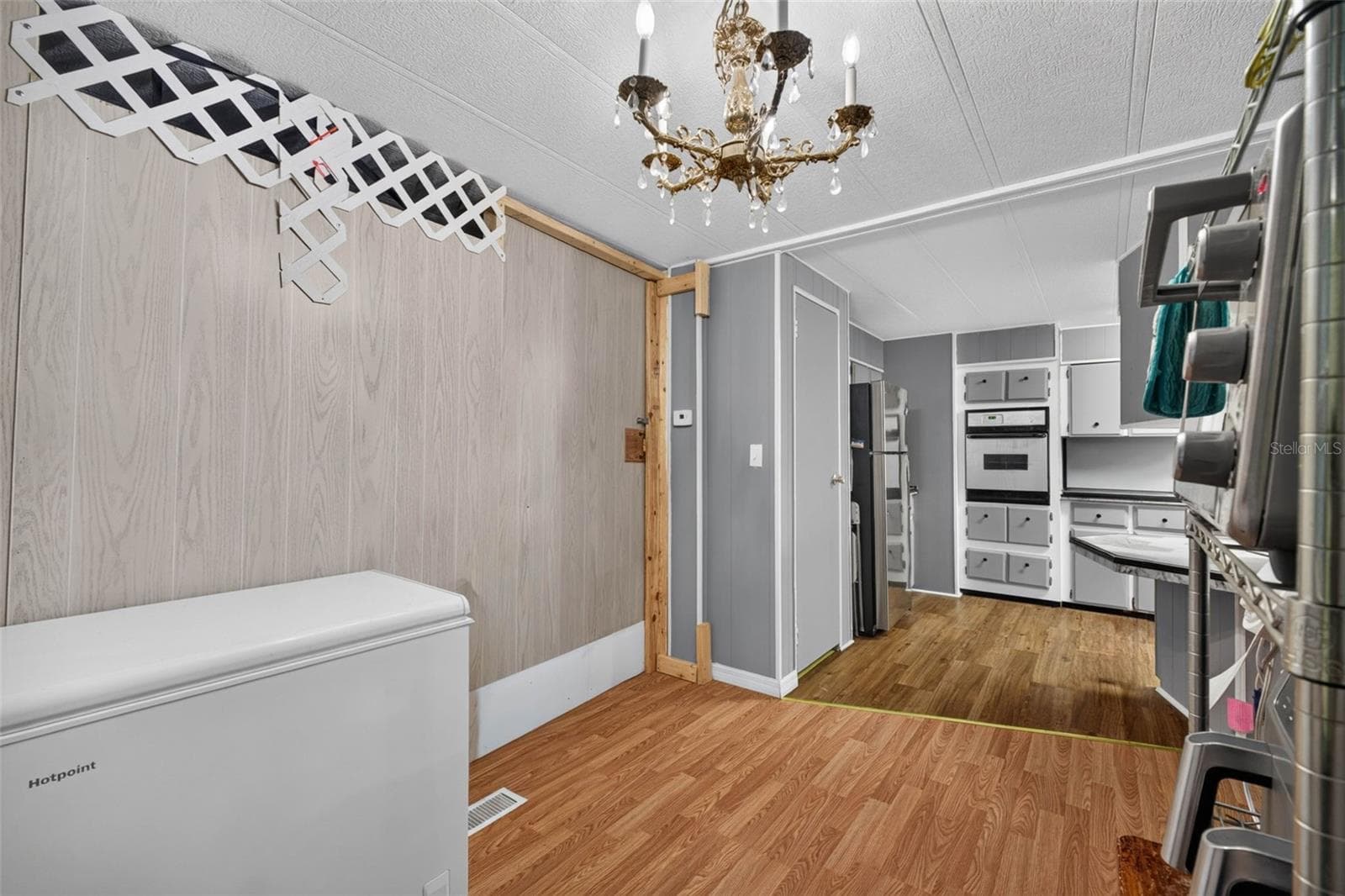 Manufactured Home at 2129 LOIS BLVD, LAKE ALFRED, photo 18 of 60