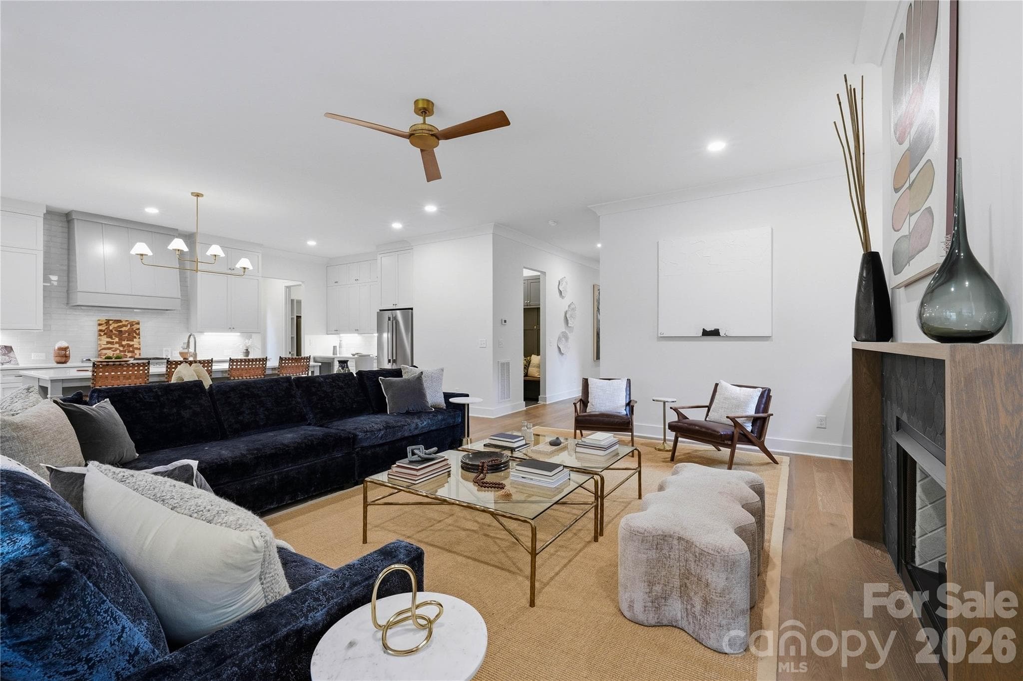 Living room - 1115 Lomax Avenue, Charlotte