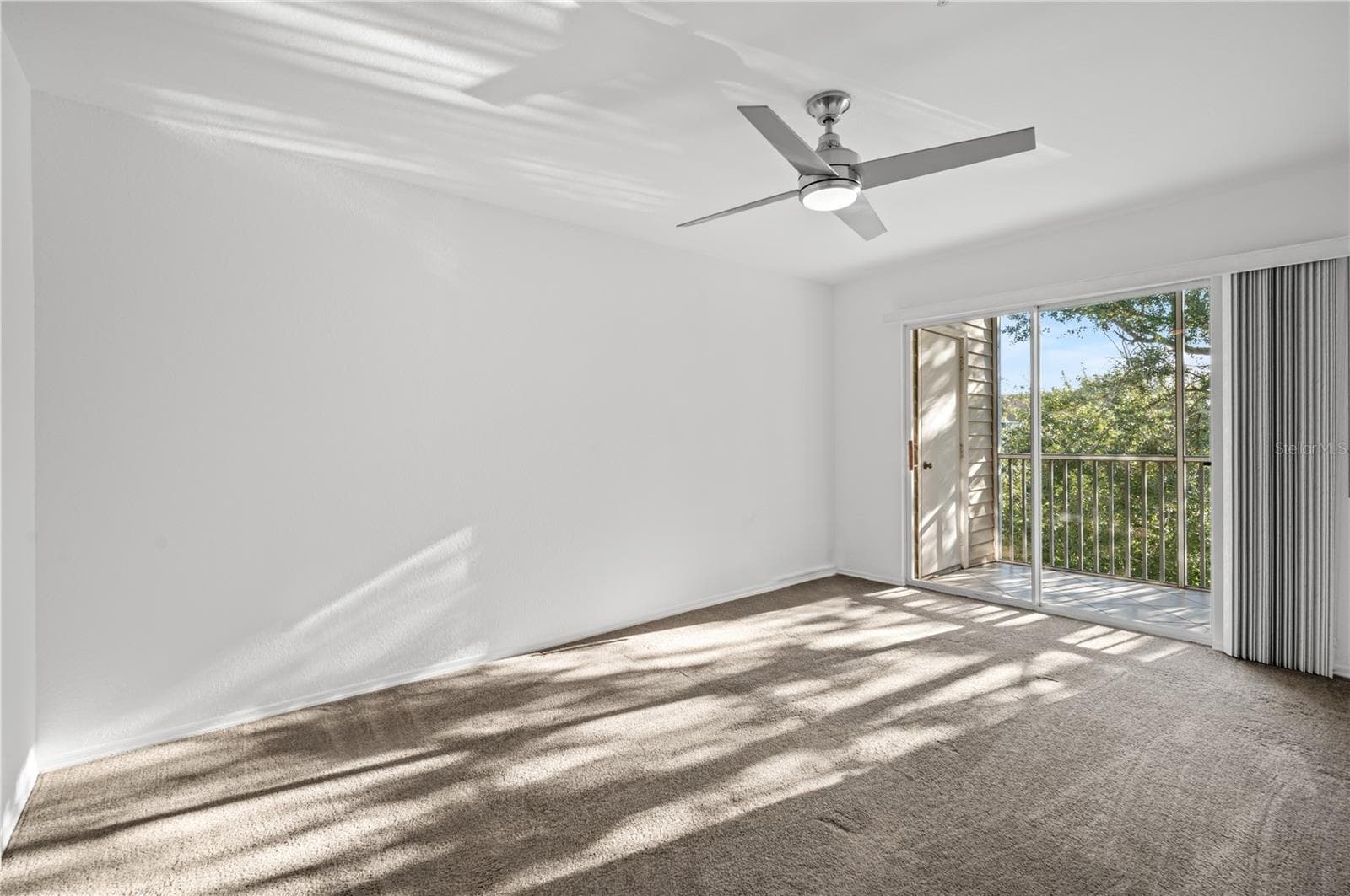 Condominium at 850 S TAMIAMI TRL #530, SARASOTA, photo 15 of 29