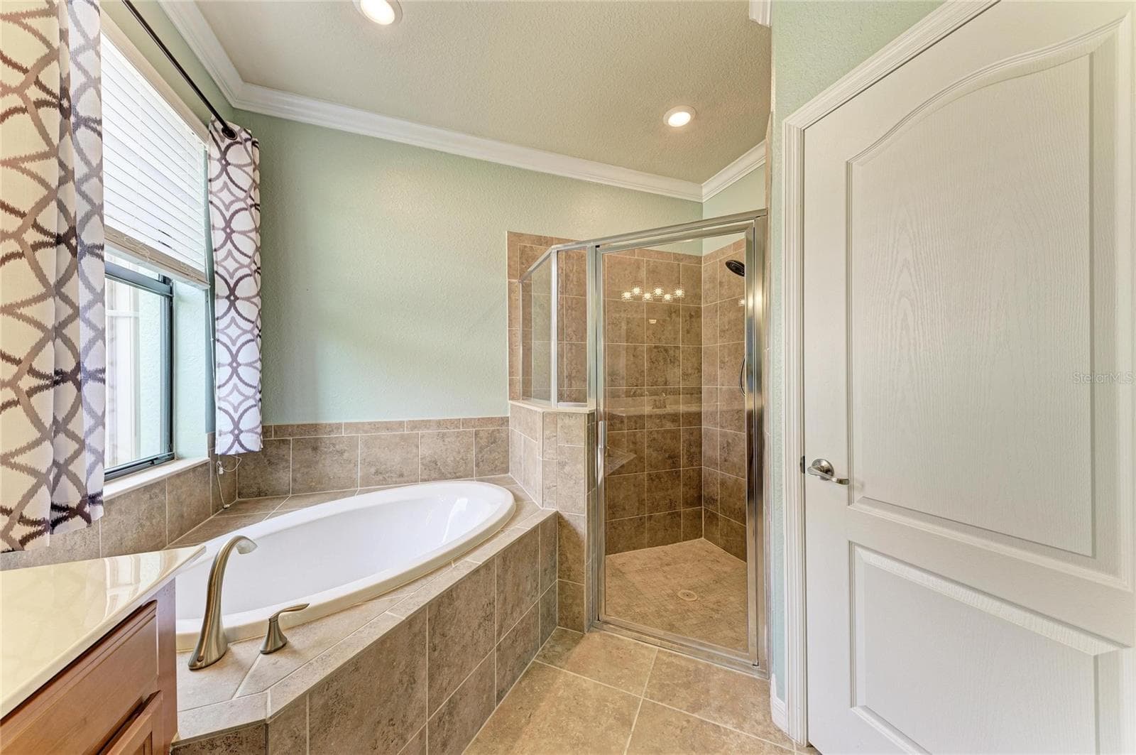 Single Family Residence at 20700 GRANLAGO DR DR, VENICE, photo 31 of 93