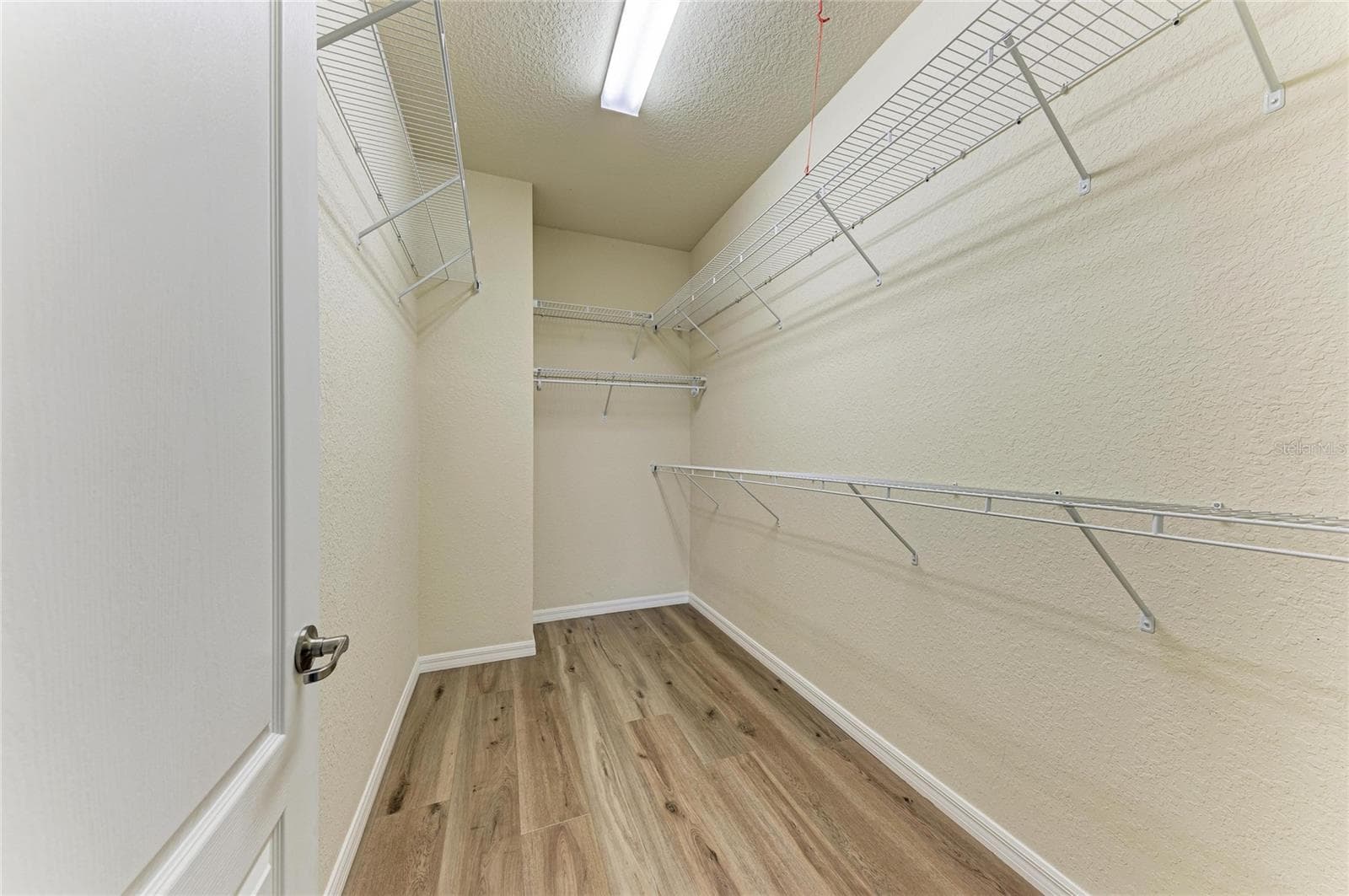 Single Family Residence at 20700 GRANLAGO DR DR, VENICE, photo 32 of 93