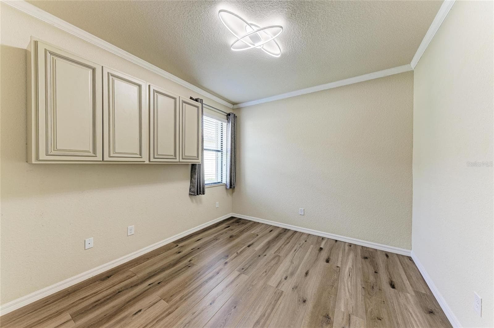 Single Family Residence at 20700 GRANLAGO DR DR, VENICE, photo 35 of 93