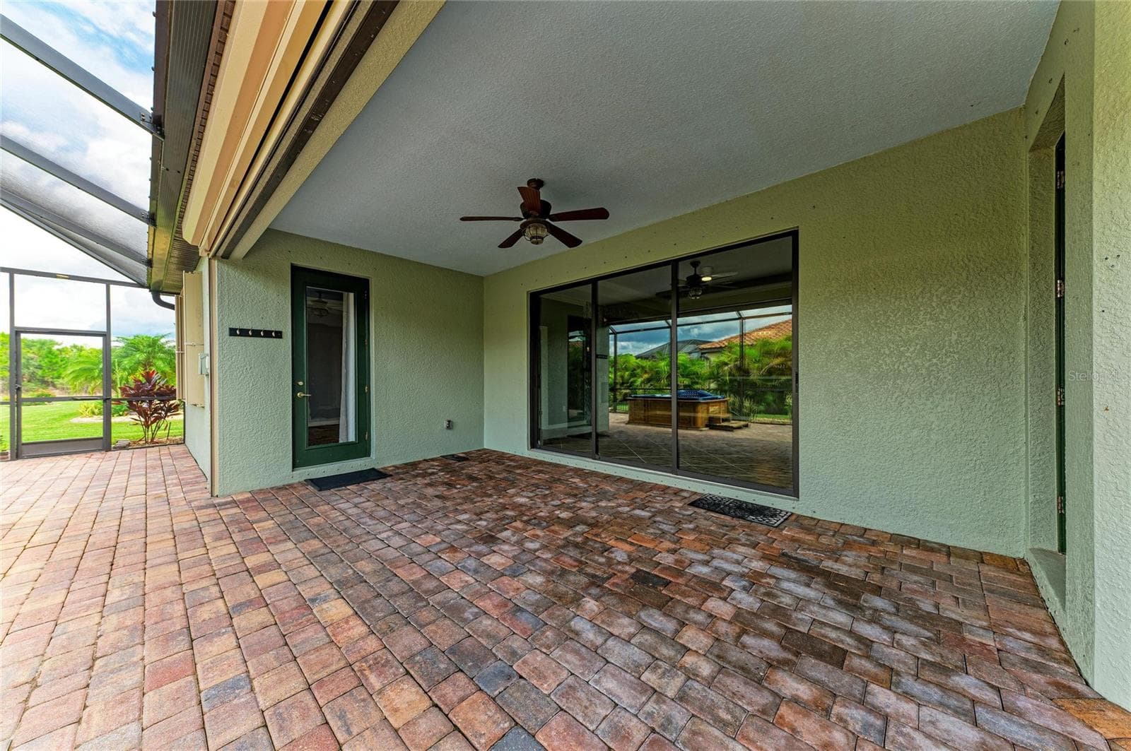 Single Family Residence at 20700 GRANLAGO DR DR, VENICE, photo 51 of 93