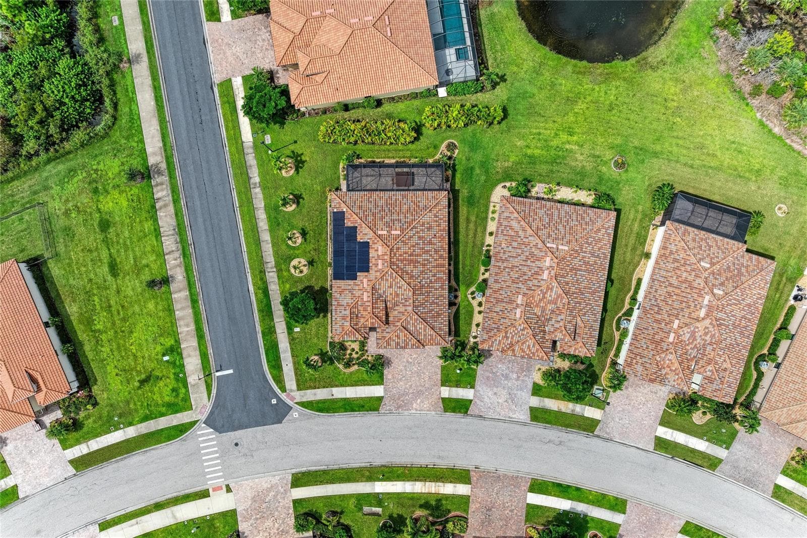 Single Family Residence at 20700 GRANLAGO DR DR, VENICE, photo 59 of 93