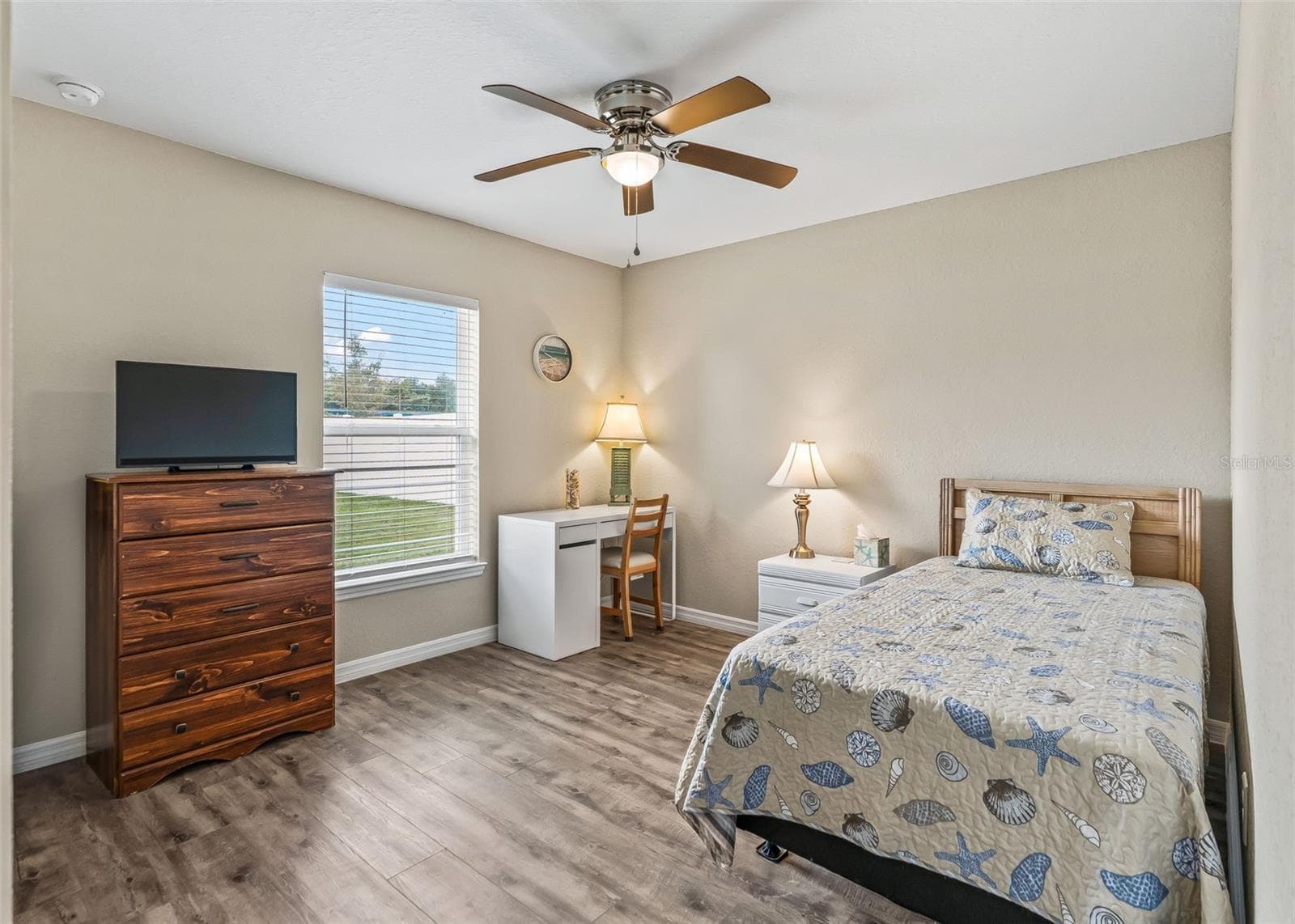Single Family Residence at 9720 SE 157TH LN, SUMMERFIELD, photo 25 of 37