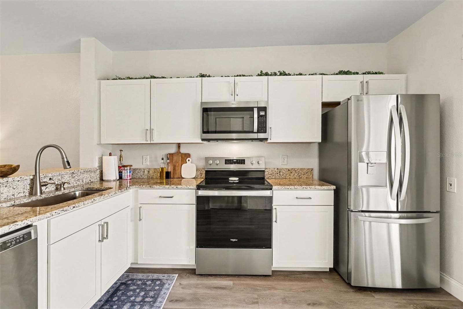 Townhouse at 6137 BAYSIDE KEY DR, TAMPA, photo 13 of 34