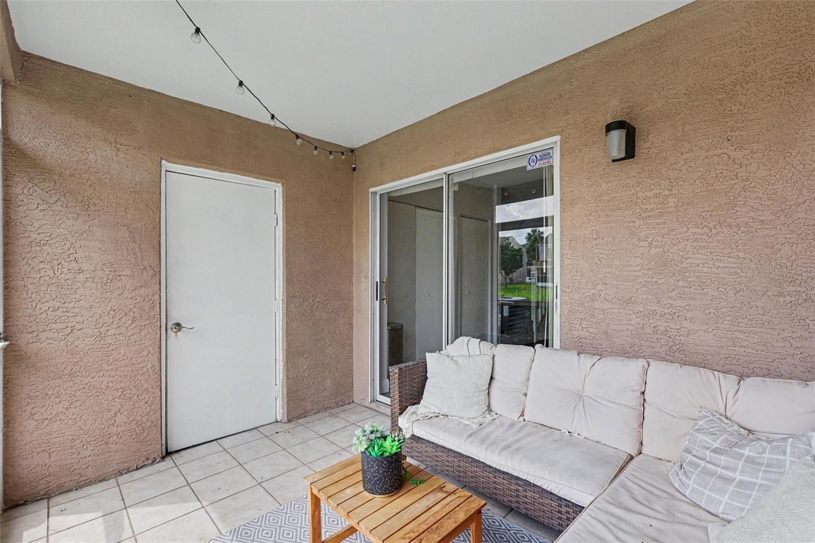 Townhouse at 6137 BAYSIDE KEY DR, TAMPA, photo 27 of 34
