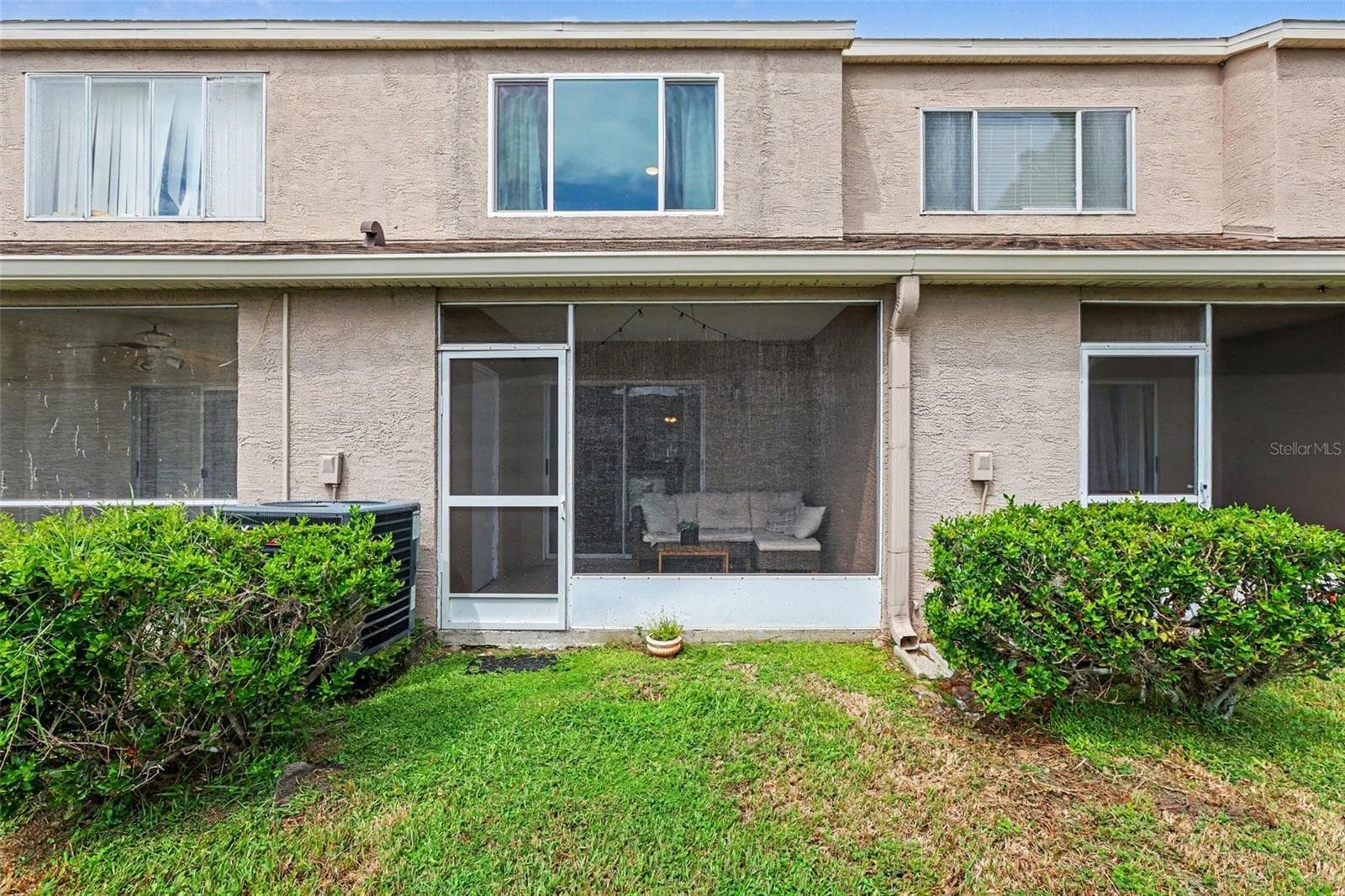 Townhouse at 6137 BAYSIDE KEY DR, TAMPA, photo 28 of 34