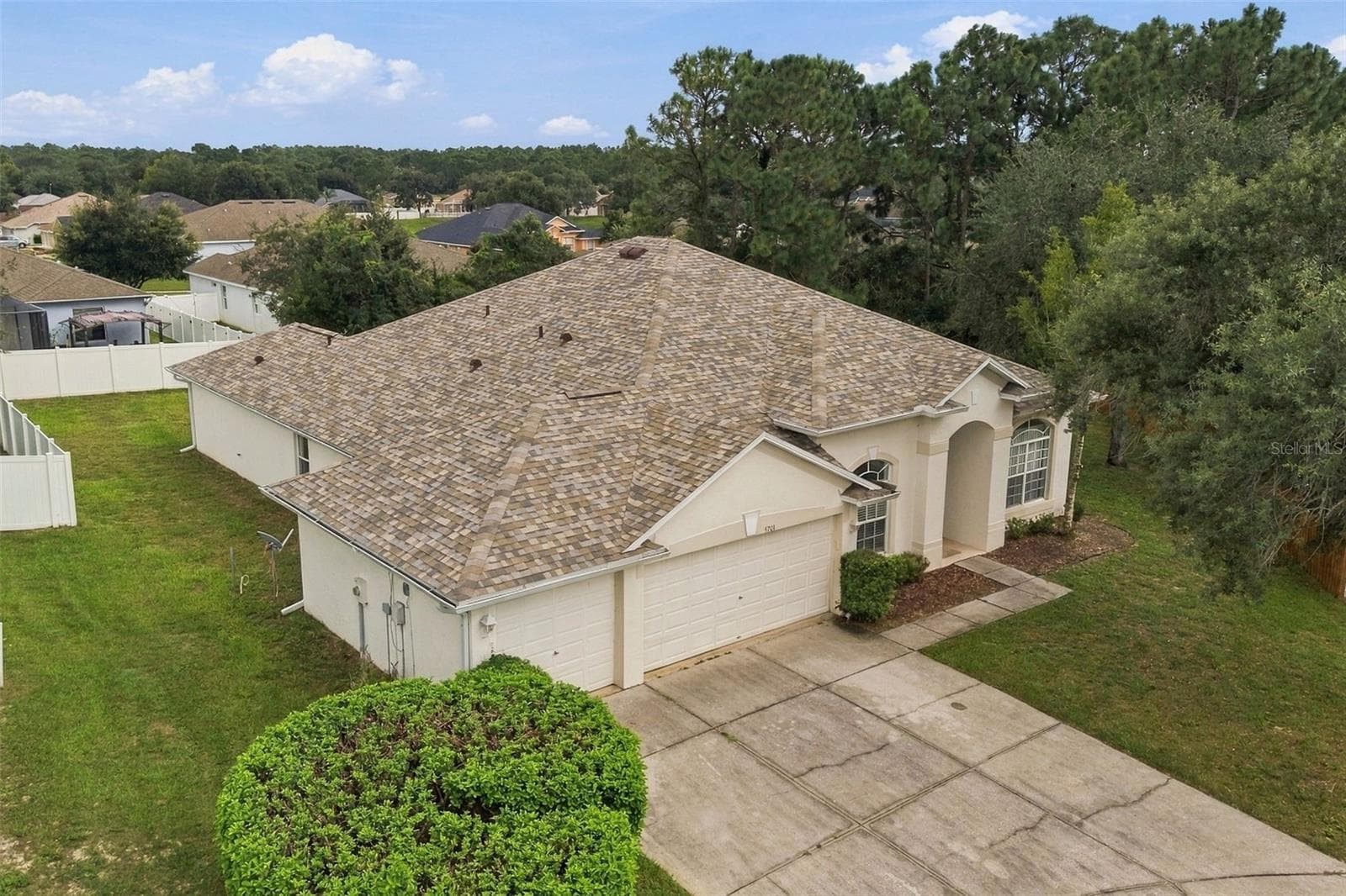 5701 BRACKENWOOD DR