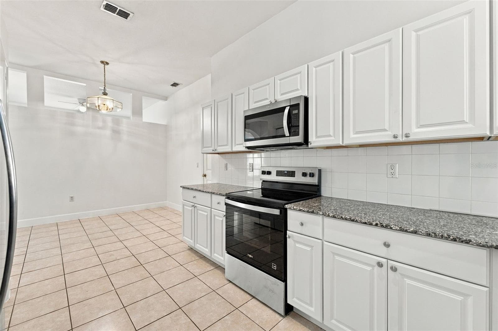 Single Family Residence at 5701 BRACKENWOOD DR, SPRING HILL, photo 21 of 76