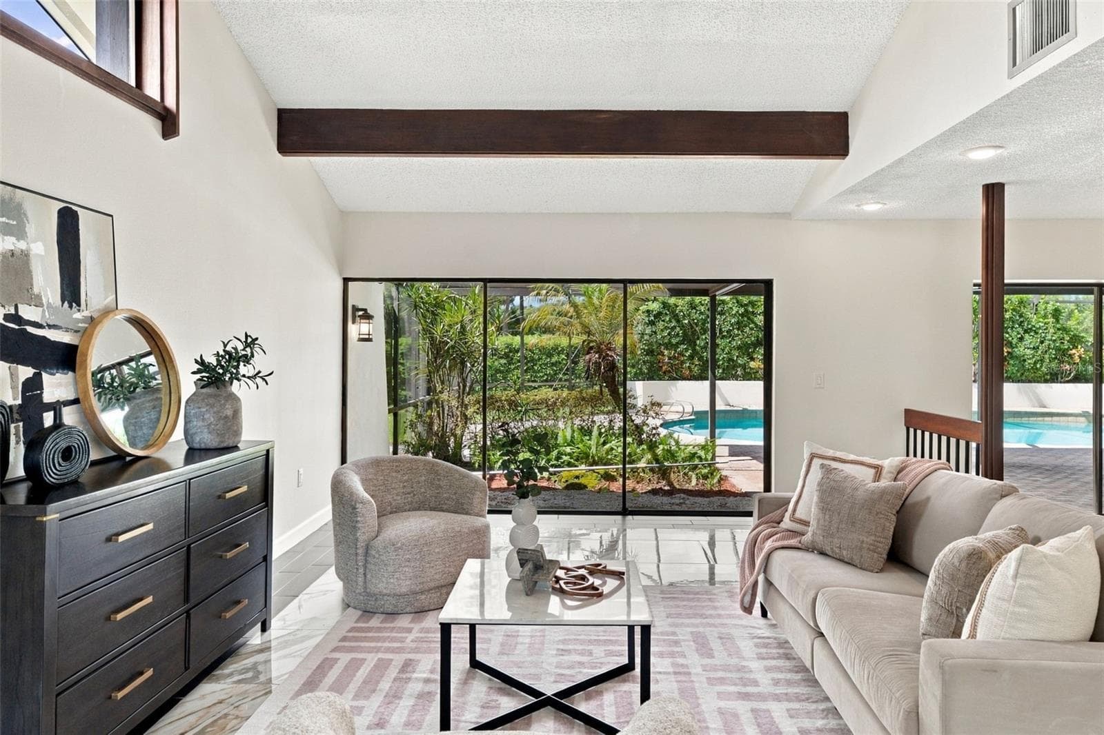 Family Room with a Peaceful View and Lots of Light. - 2924 TORREY PINES CT, CLEARWATER