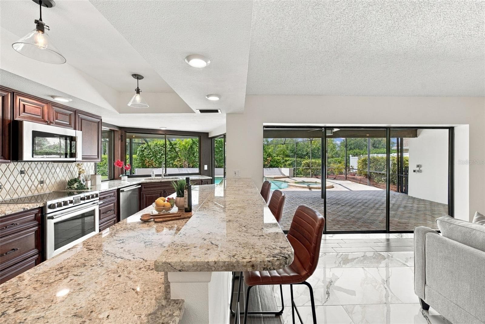 Kitchen - 2924 TORREY PINES CT, CLEARWATER