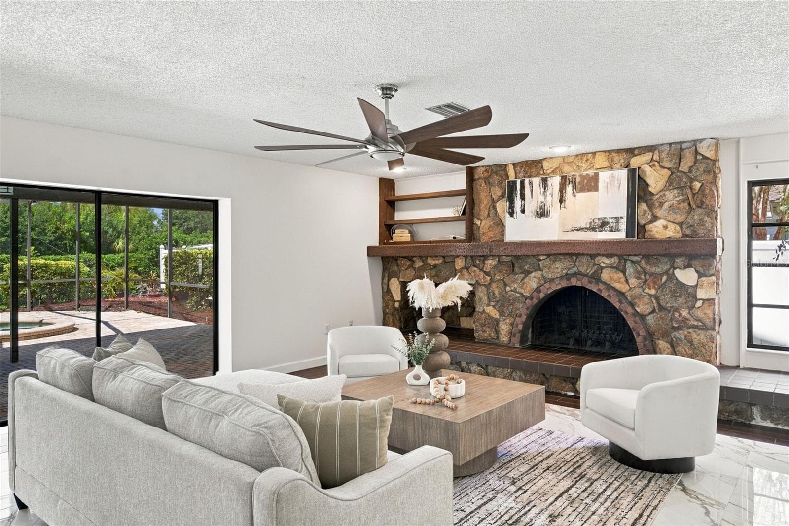 Living Room - 2924 TORREY PINES CT, CLEARWATER