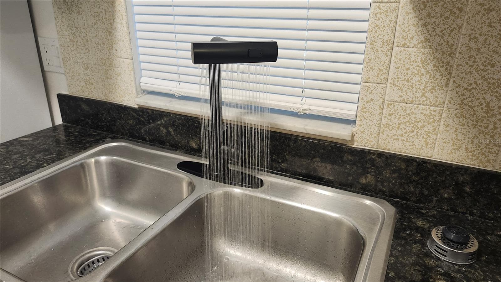 Condominium at 3147 29TH AVE N #203, ST PETERSBURG, photo 4 of 15