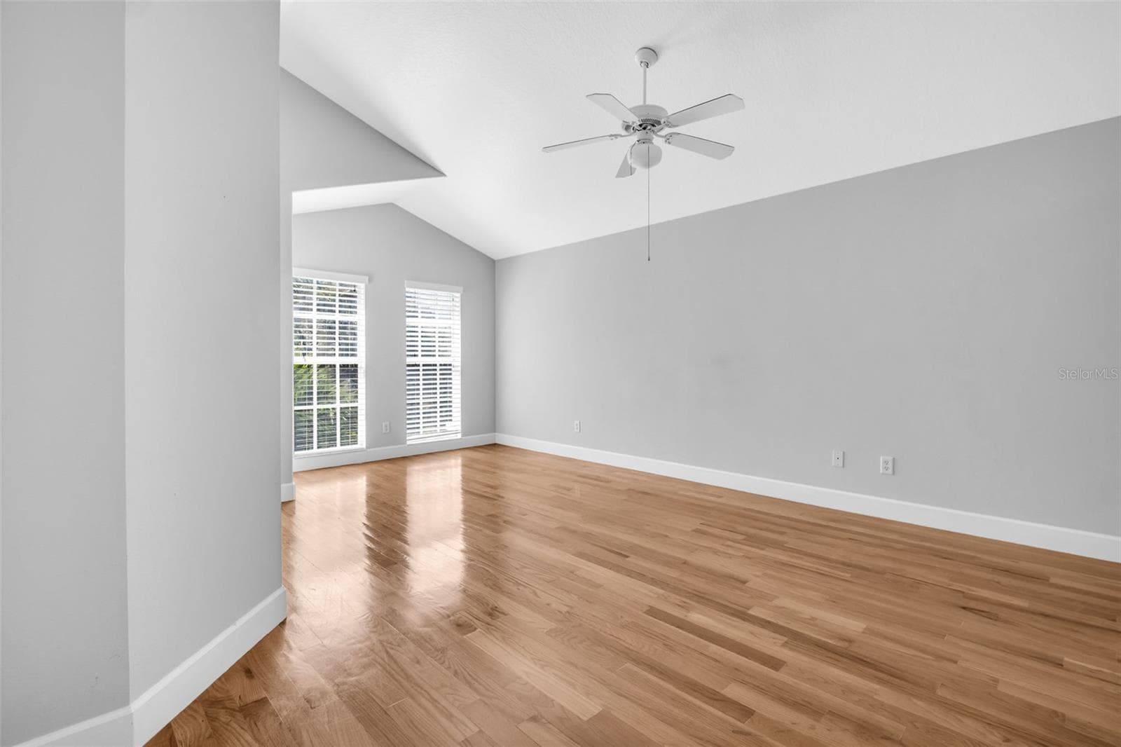 Townhouse at 660 DELMAR TER S, ST PETERSBURG, photo 22 of 77