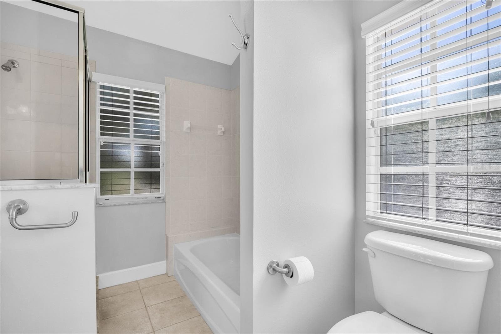 Townhouse at 660 DELMAR TER S, ST PETERSBURG, photo 31 of 77