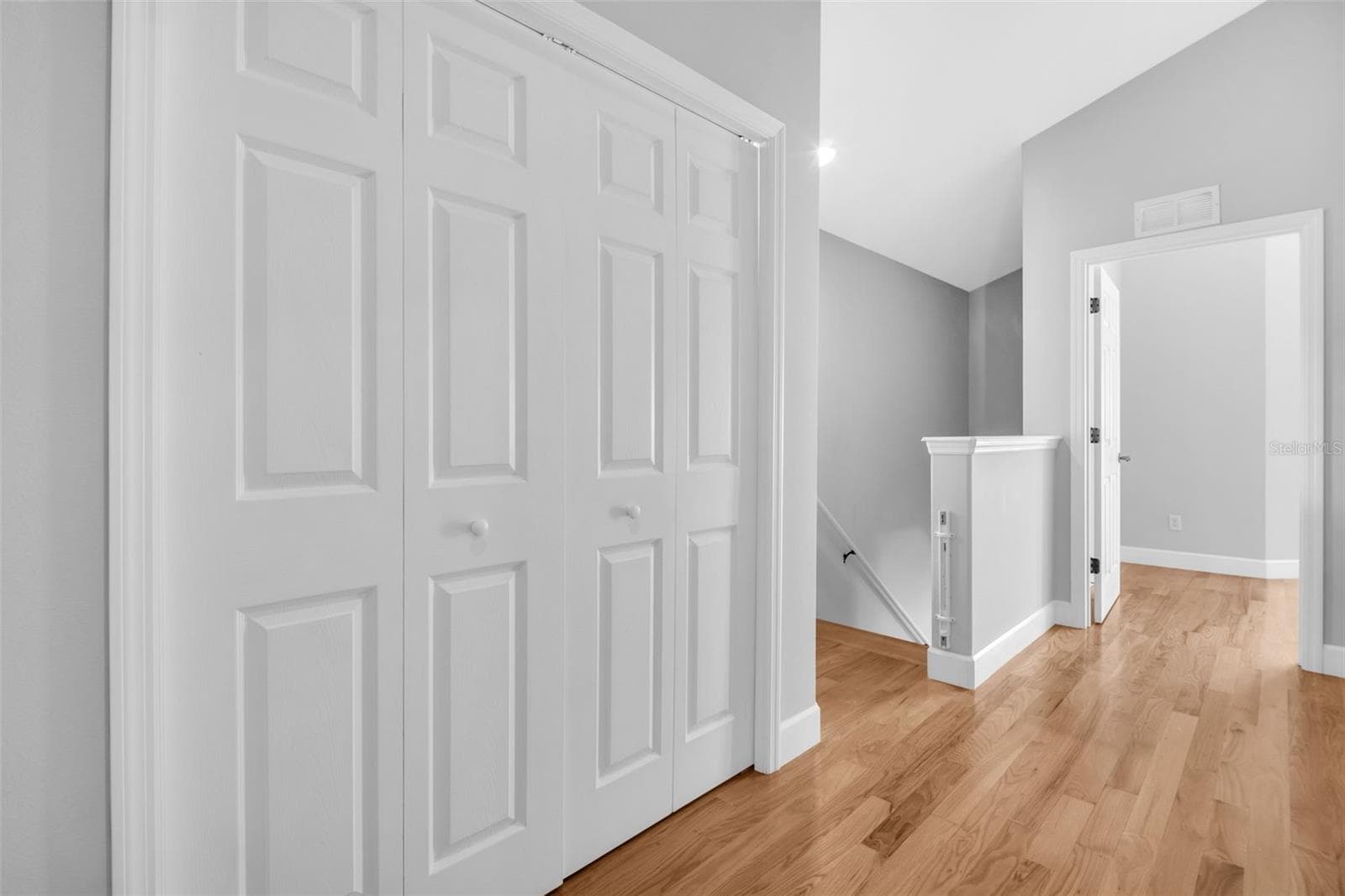 Townhouse at 660 DELMAR TER S, ST PETERSBURG, photo 38 of 77