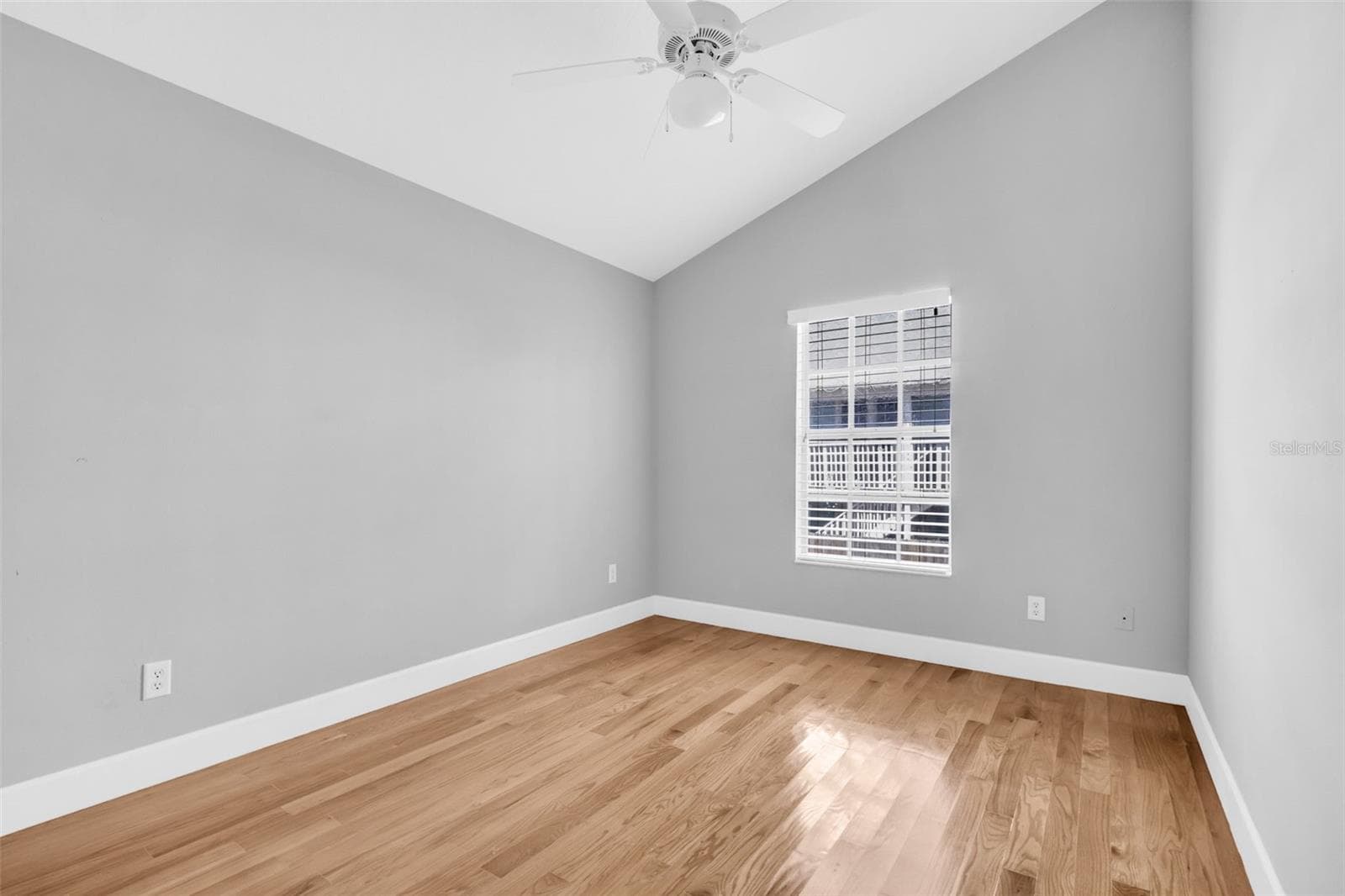 Townhouse at 660 DELMAR TER S, ST PETERSBURG, photo 43 of 77