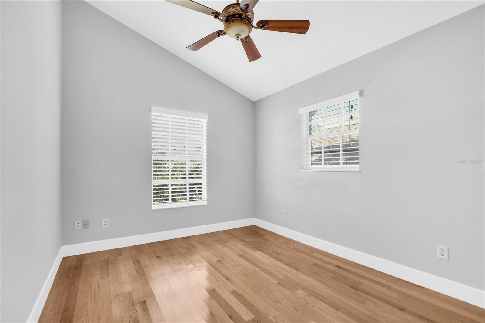 Townhouse at 660 DELMAR TER S, ST PETERSBURG, photo 45 of 77