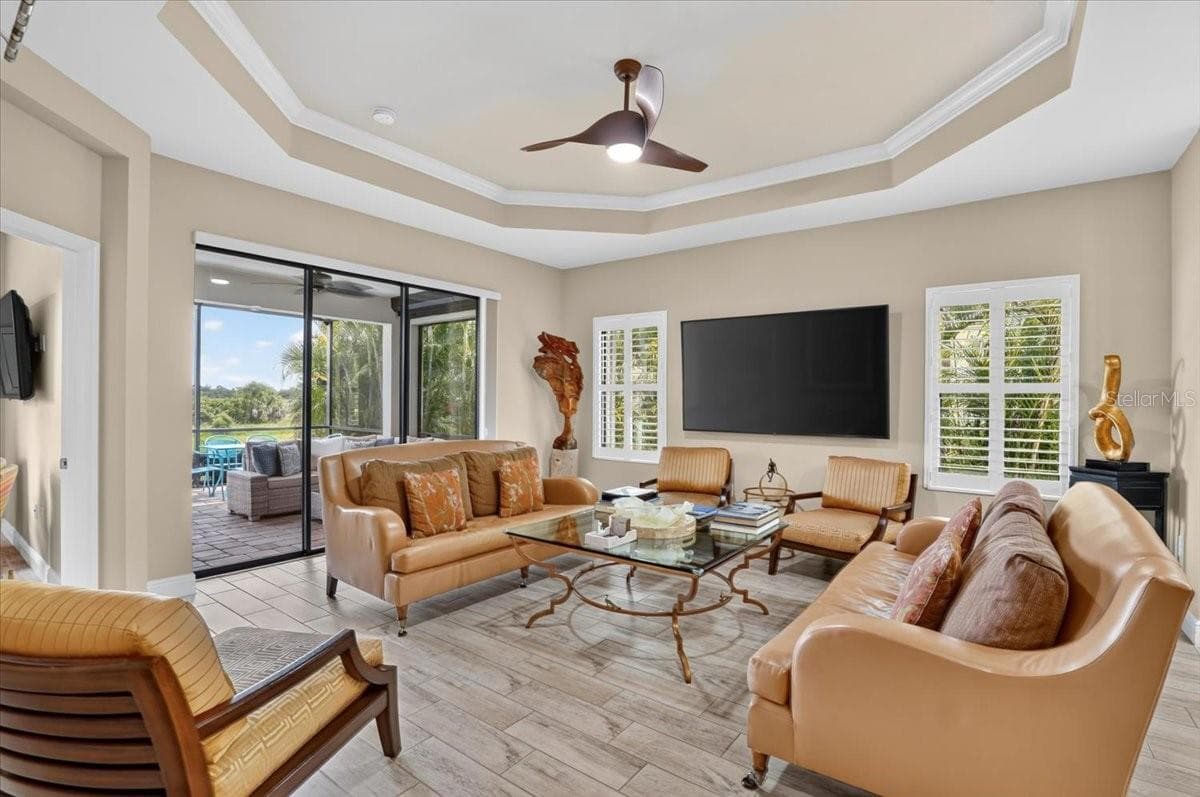 Living Room - 11241 MCDERMOTT CT, ENGLEWOOD