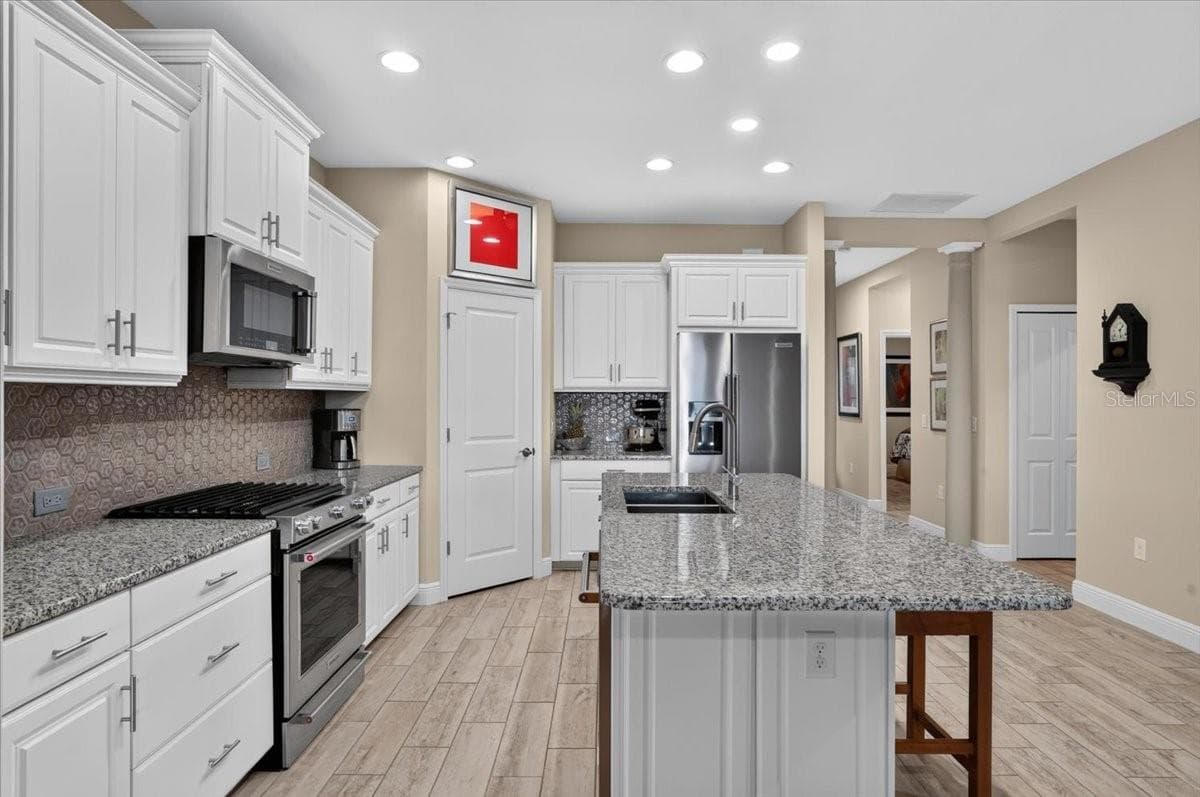 Full View of Kitchen - 11241 MCDERMOTT CT, ENGLEWOOD