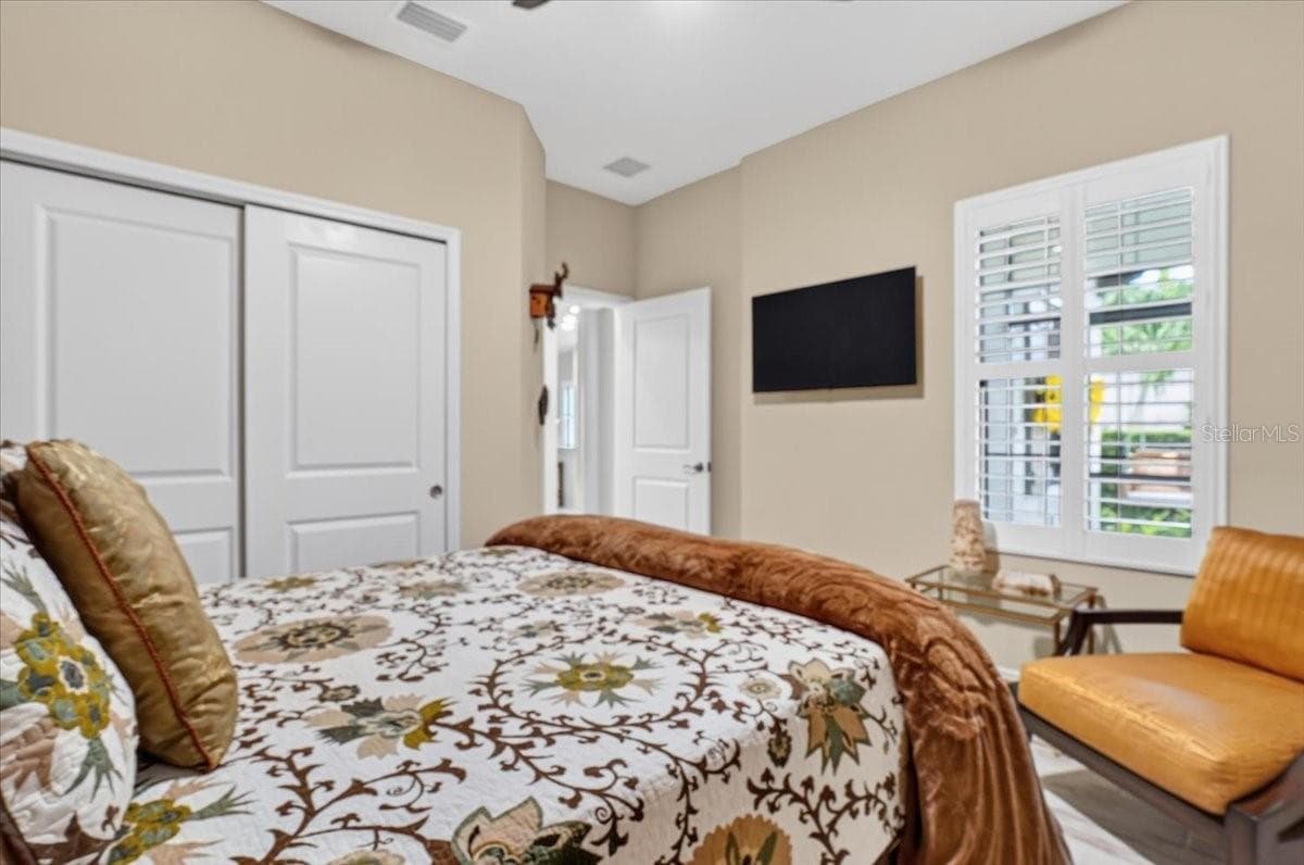 Guest Bedroom - 11241 MCDERMOTT CT, ENGLEWOOD