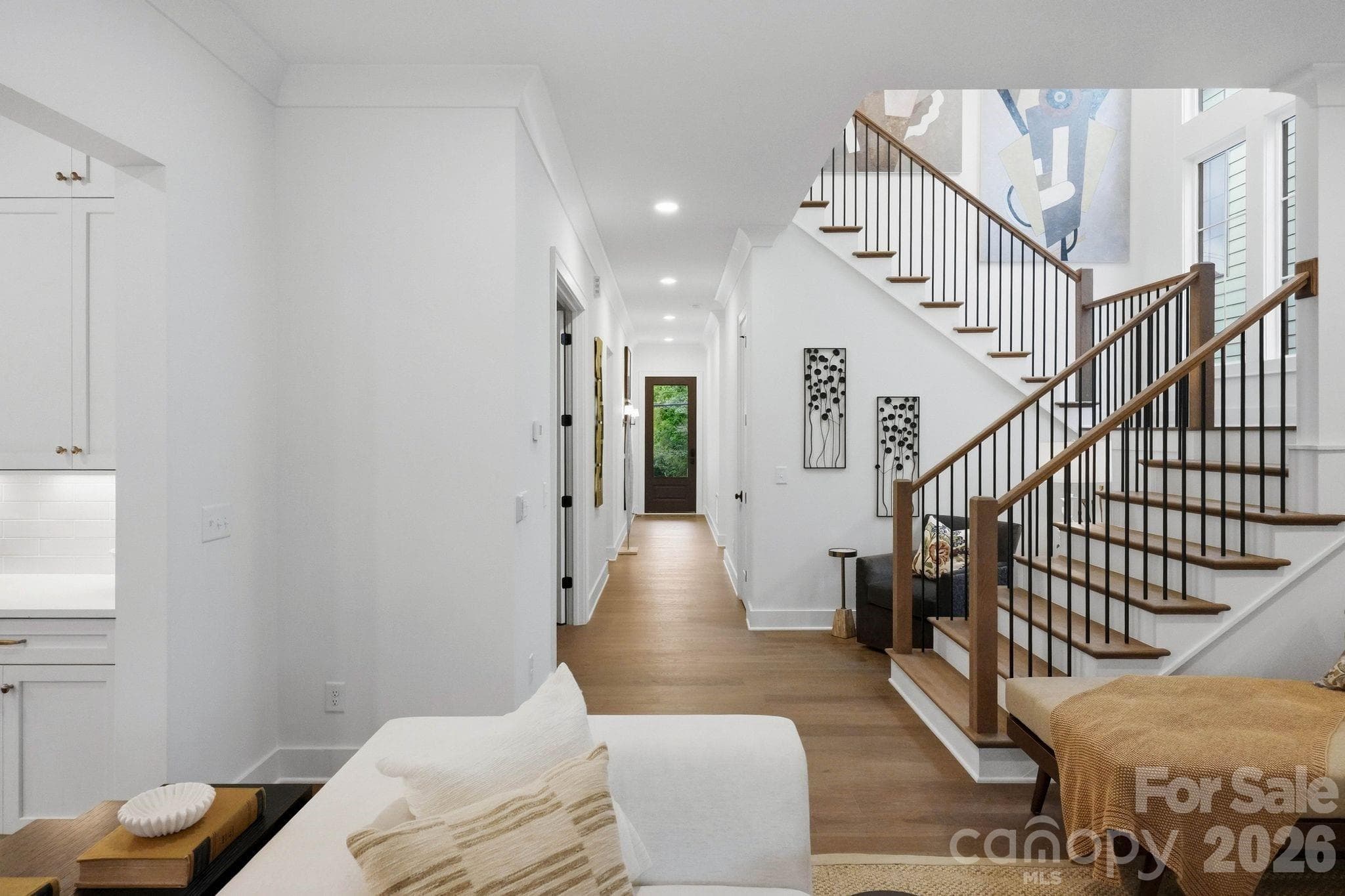 Foyer & entry hall - 1117 Lomax Avenue, Charlotte