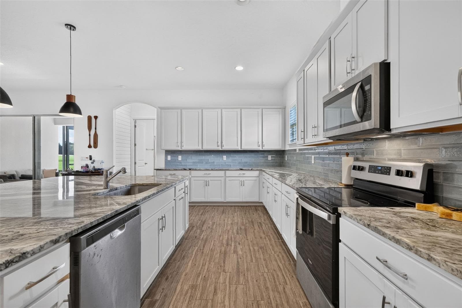 Single Family Residence at 30308 ISLAND CLUB DR, TAVARES, photo 19 of 44