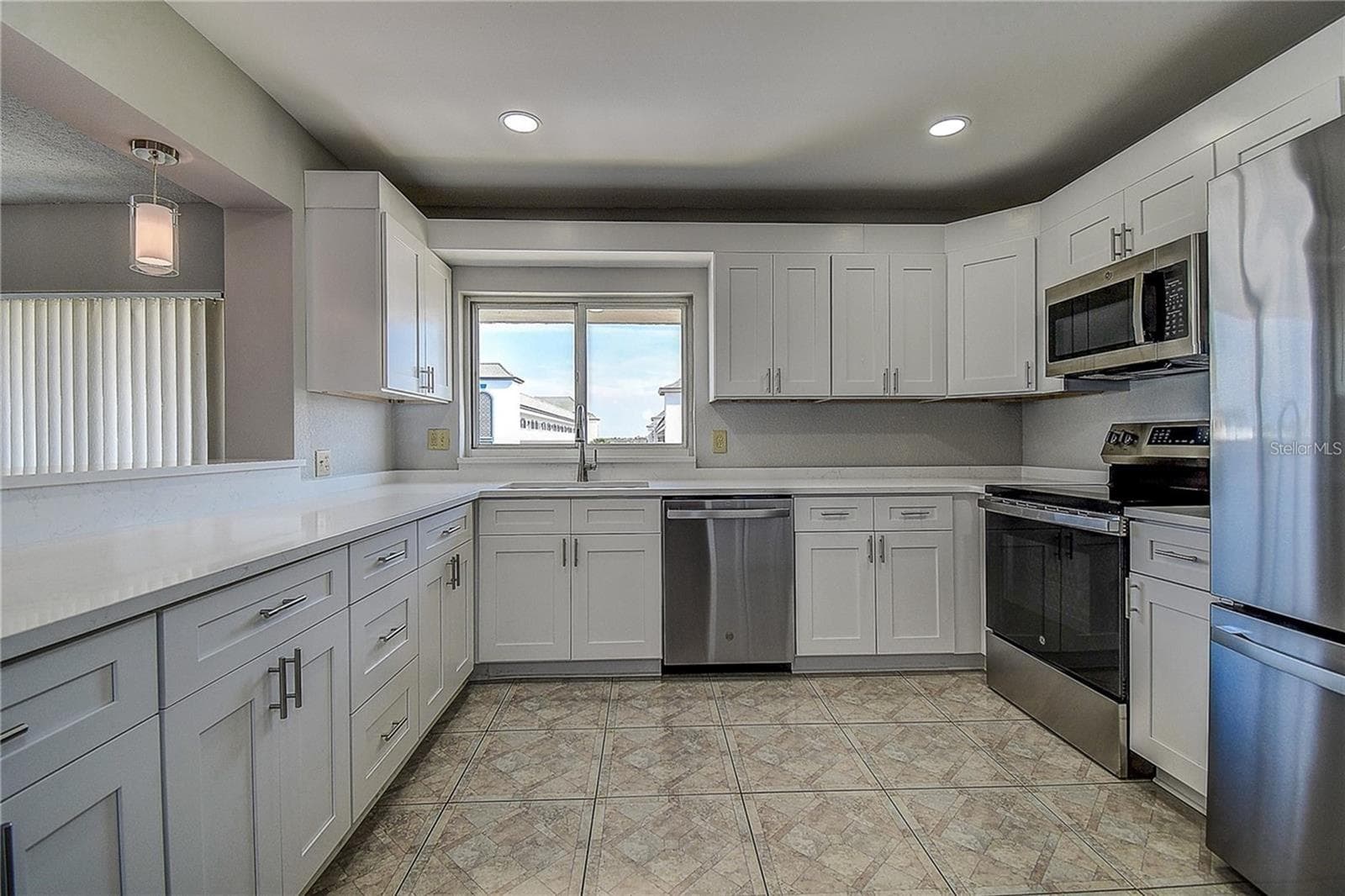 Condominium at 100 BLUFF VIEW DR #514A, BELLEAIR BLUFFS, photo 9 of 36