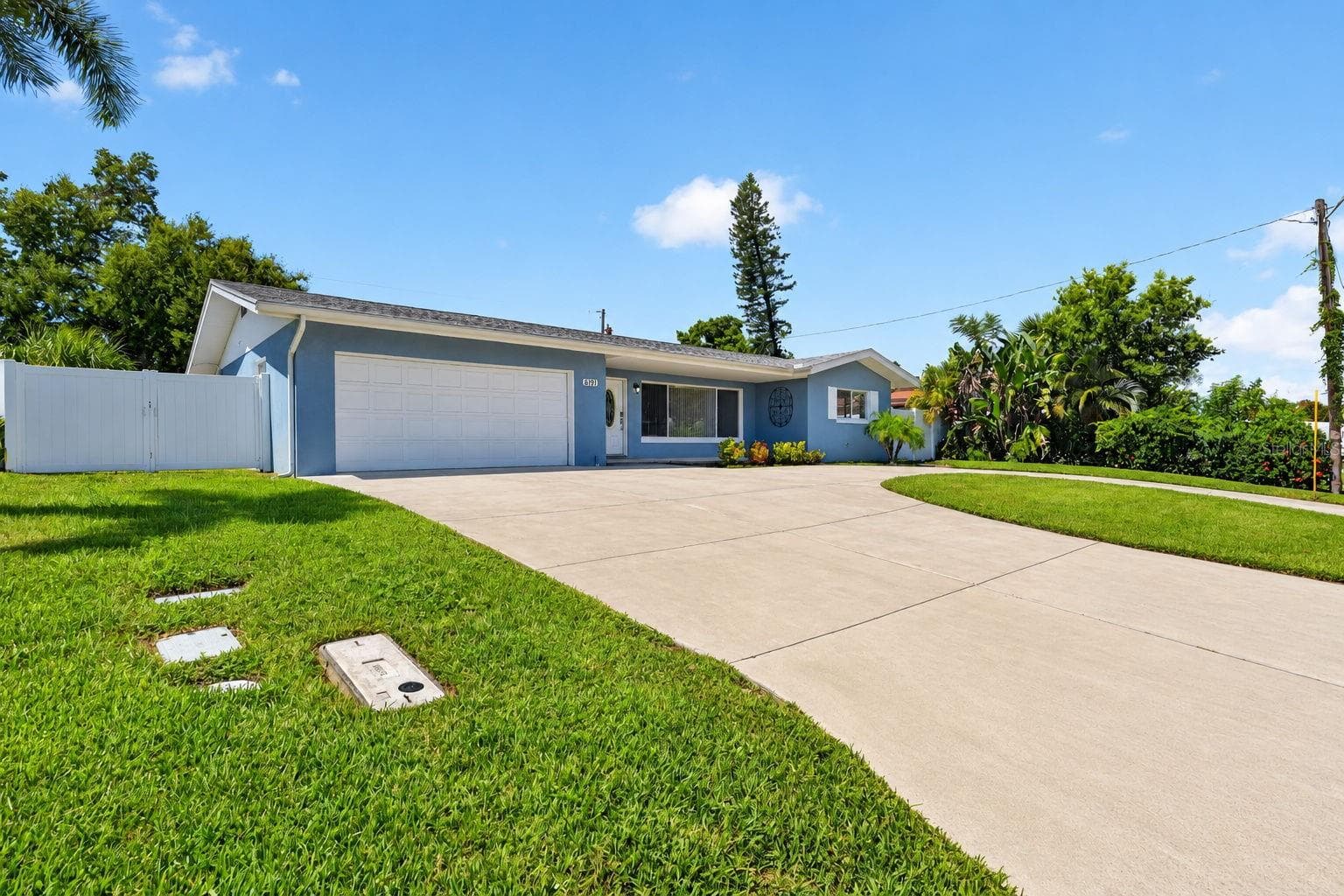 Single Family Residence at 5191 41ST ST S, ST PETERSBURG, photo 3 of 46