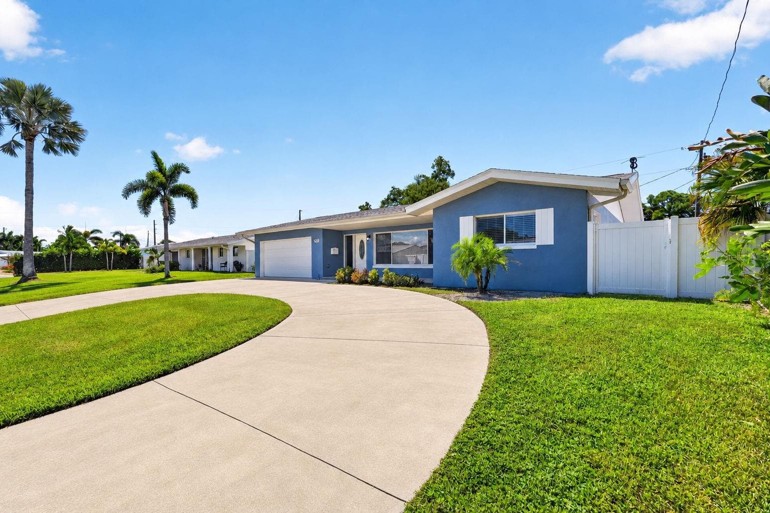 Single Family Residence at 5191 41ST ST S, ST PETERSBURG, photo 4 of 46