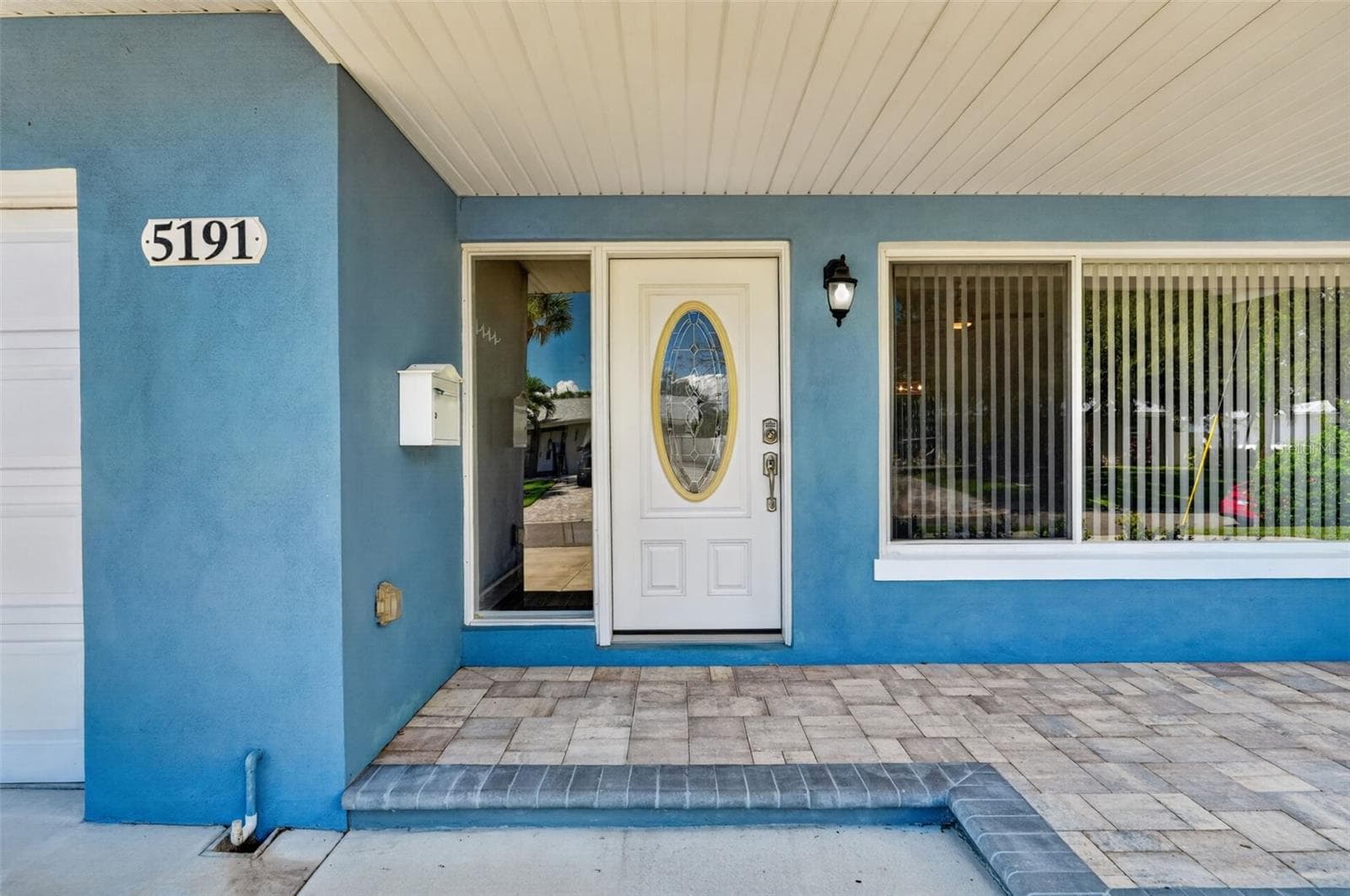 Single Family Residence at 5191 41ST ST S, ST PETERSBURG, photo 5 of 46