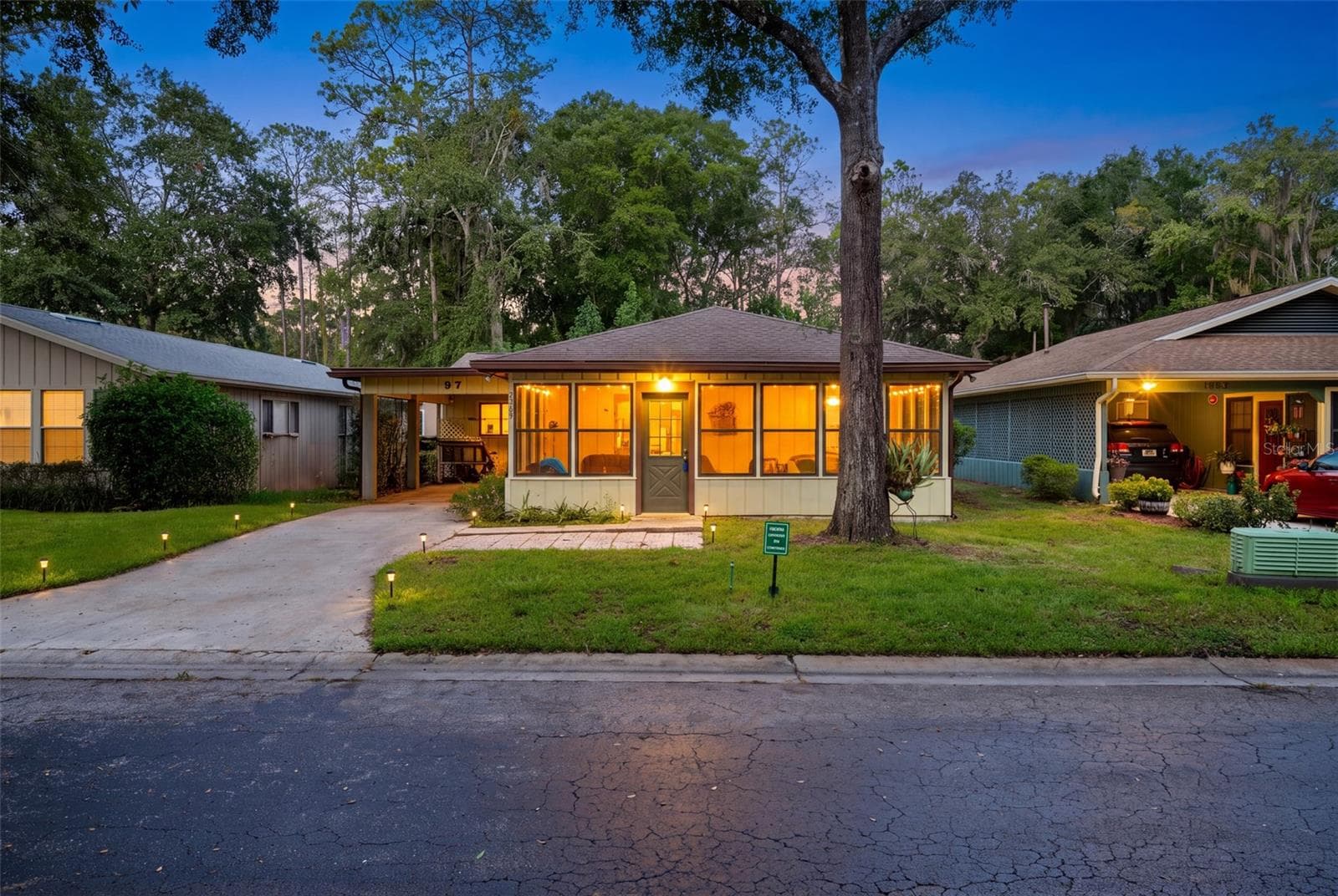 8508 NW 37TH DR