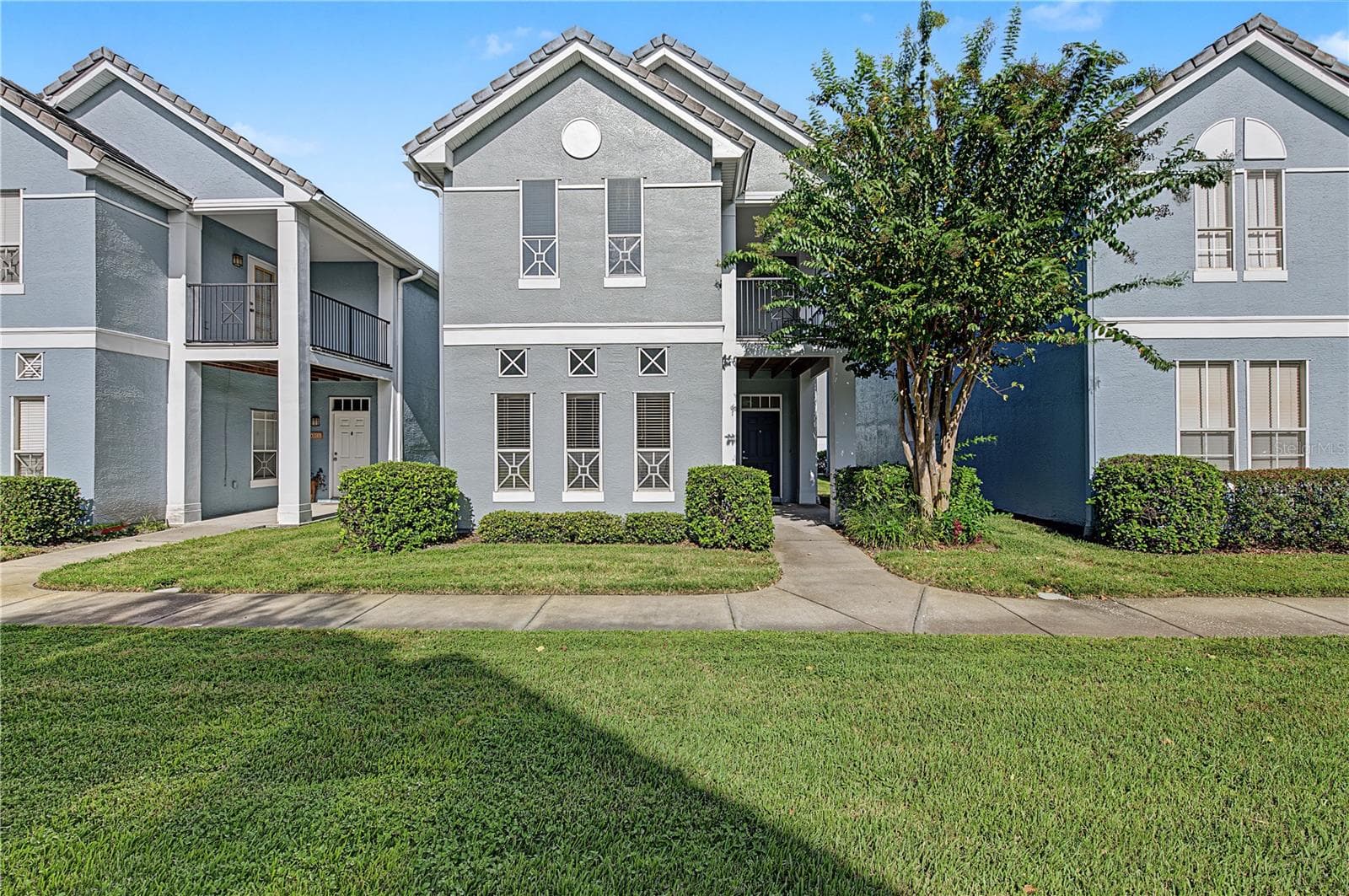 4006 CARROLLWOOD PALM CT