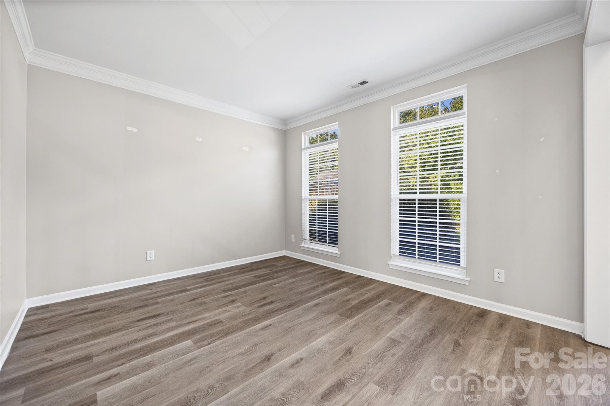 Single Family Residence at 322 Lorraine Road, Fort Mill, photo 4 of 42