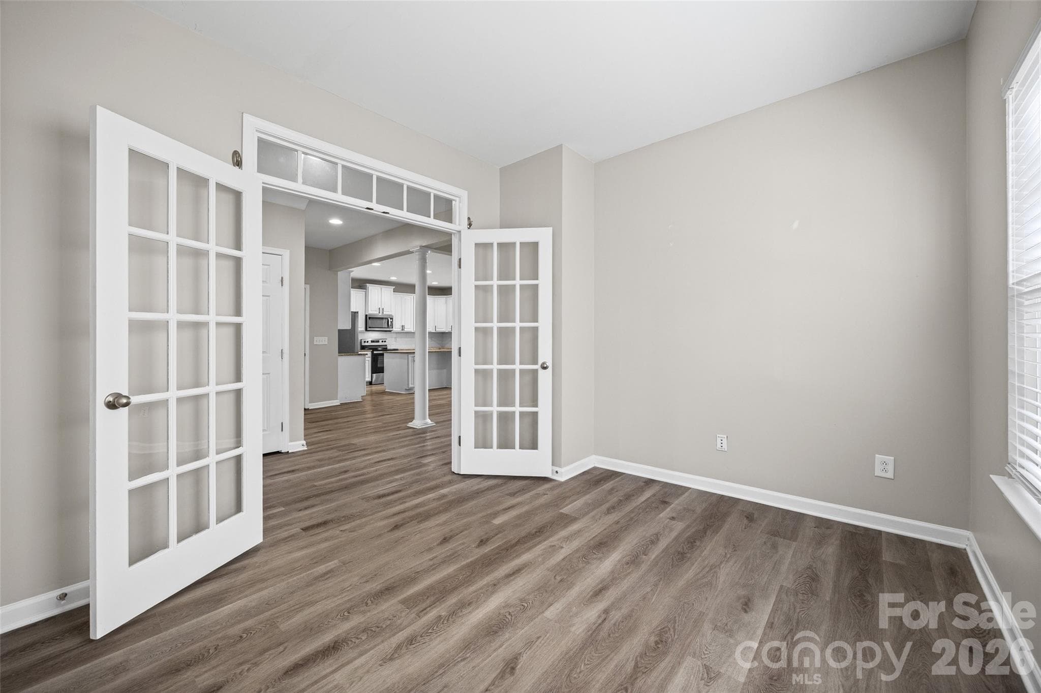 Single Family Residence at 322 Lorraine Road, Fort Mill, photo 10 of 42