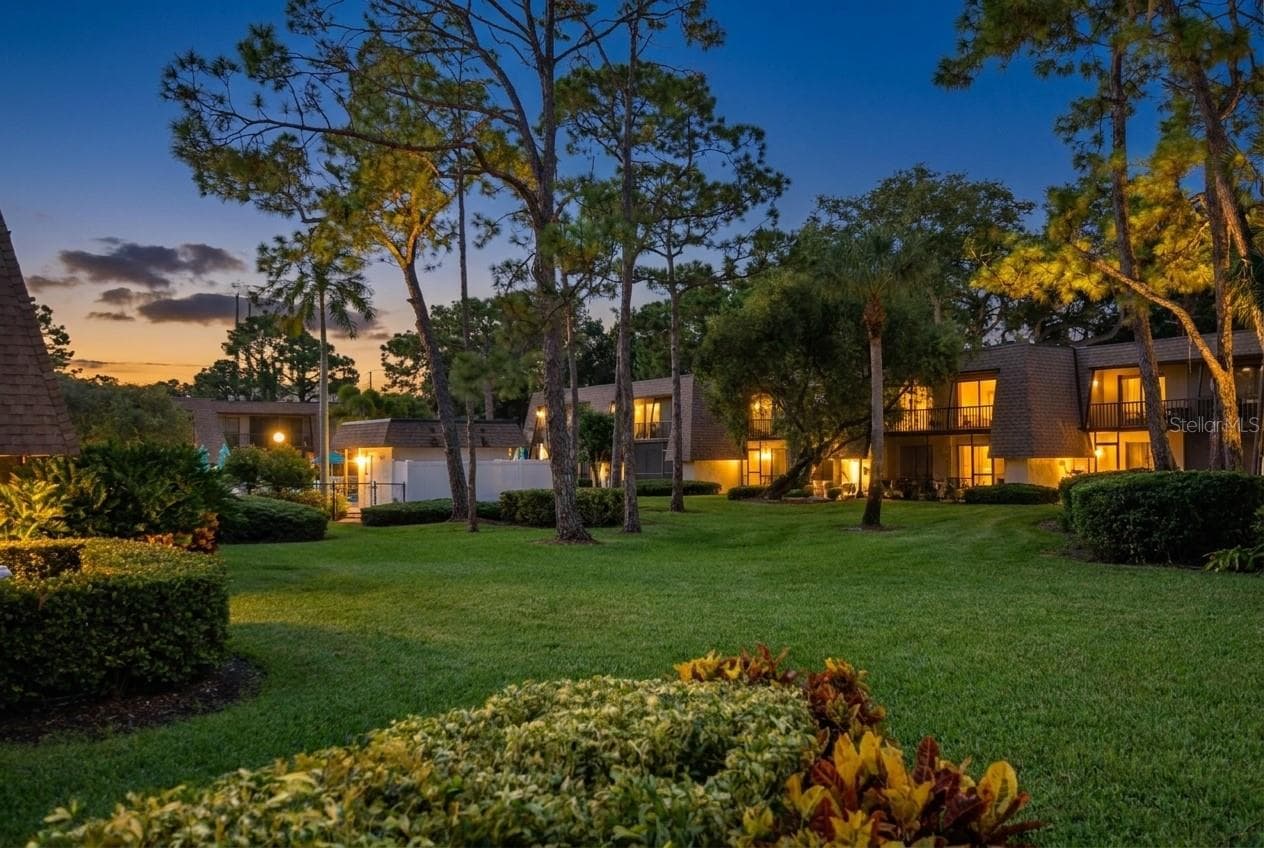 Condominium at 4610 RINGWOOD MDW #17, SARASOTA, photo 30 of 35