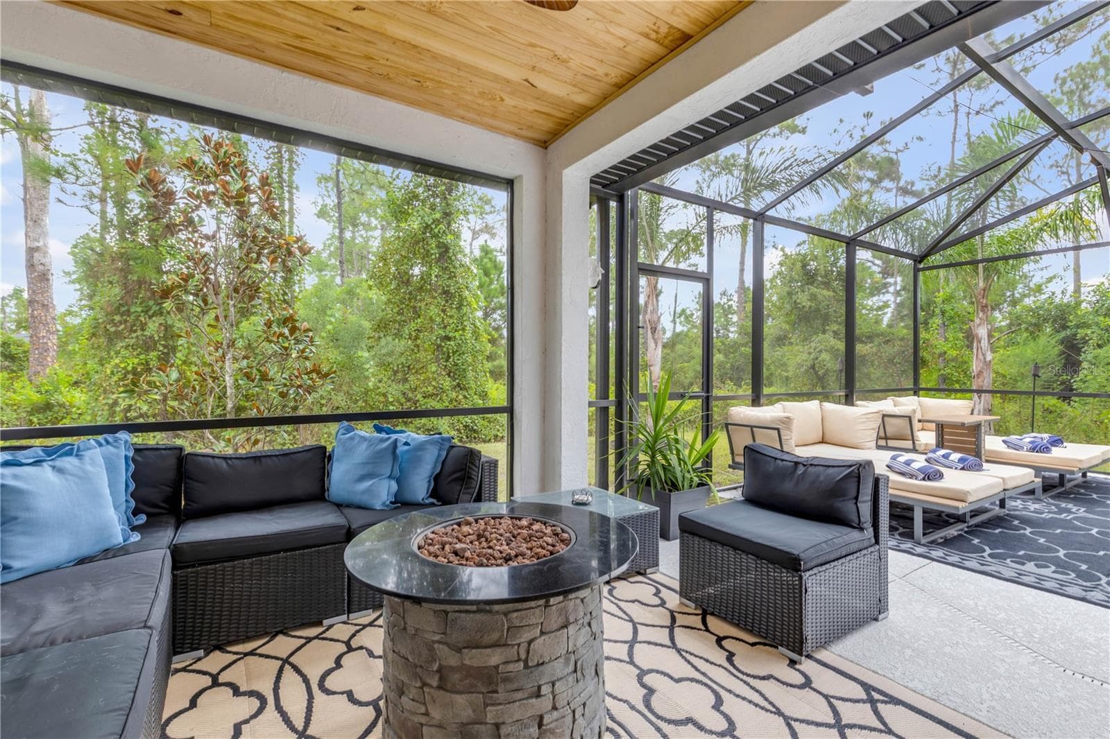 Single Family Residence at 925 11TH AVE, DELAND, photo 39 of 59