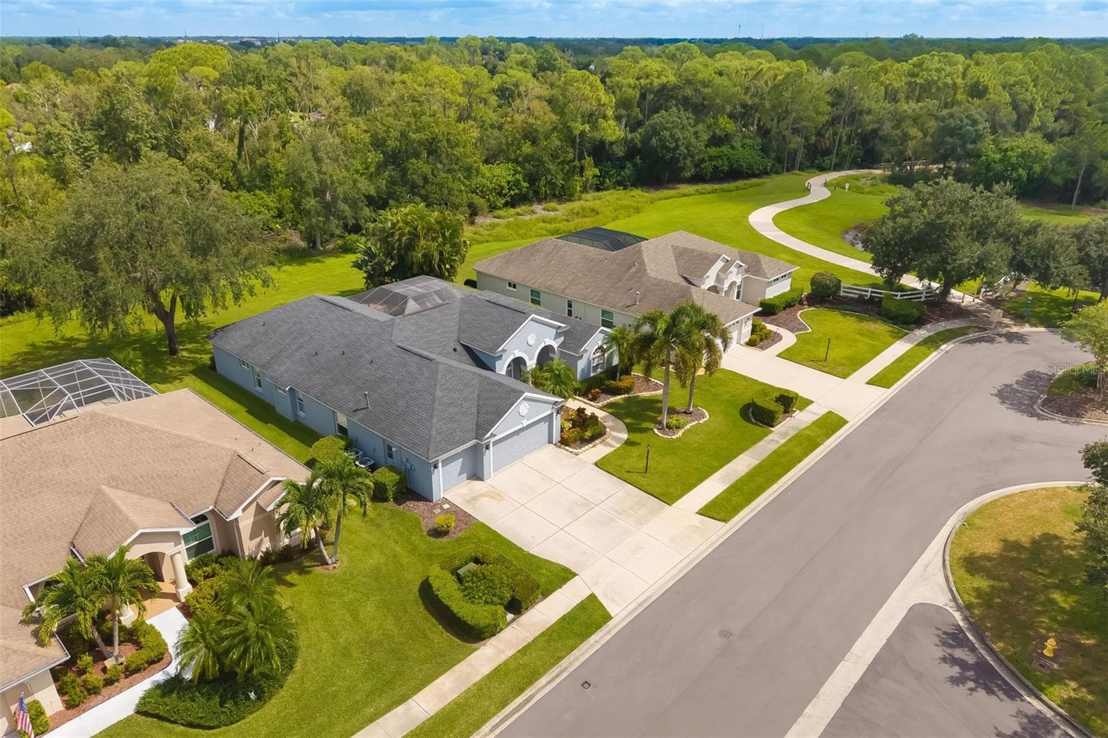 Single Family Residence at 12223 SUMMER MEADOW DR, LAKEWOOD RANCH, photo 3 of 66