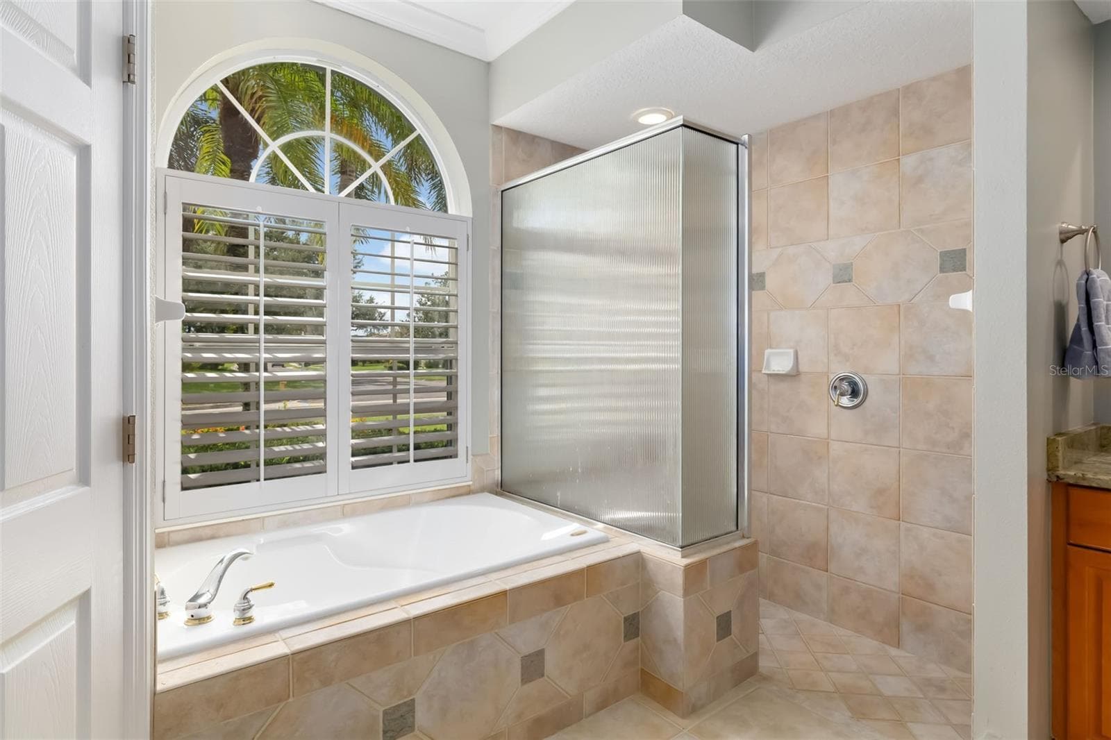 Single Family Residence at 12223 SUMMER MEADOW DR, LAKEWOOD RANCH, photo 30 of 66